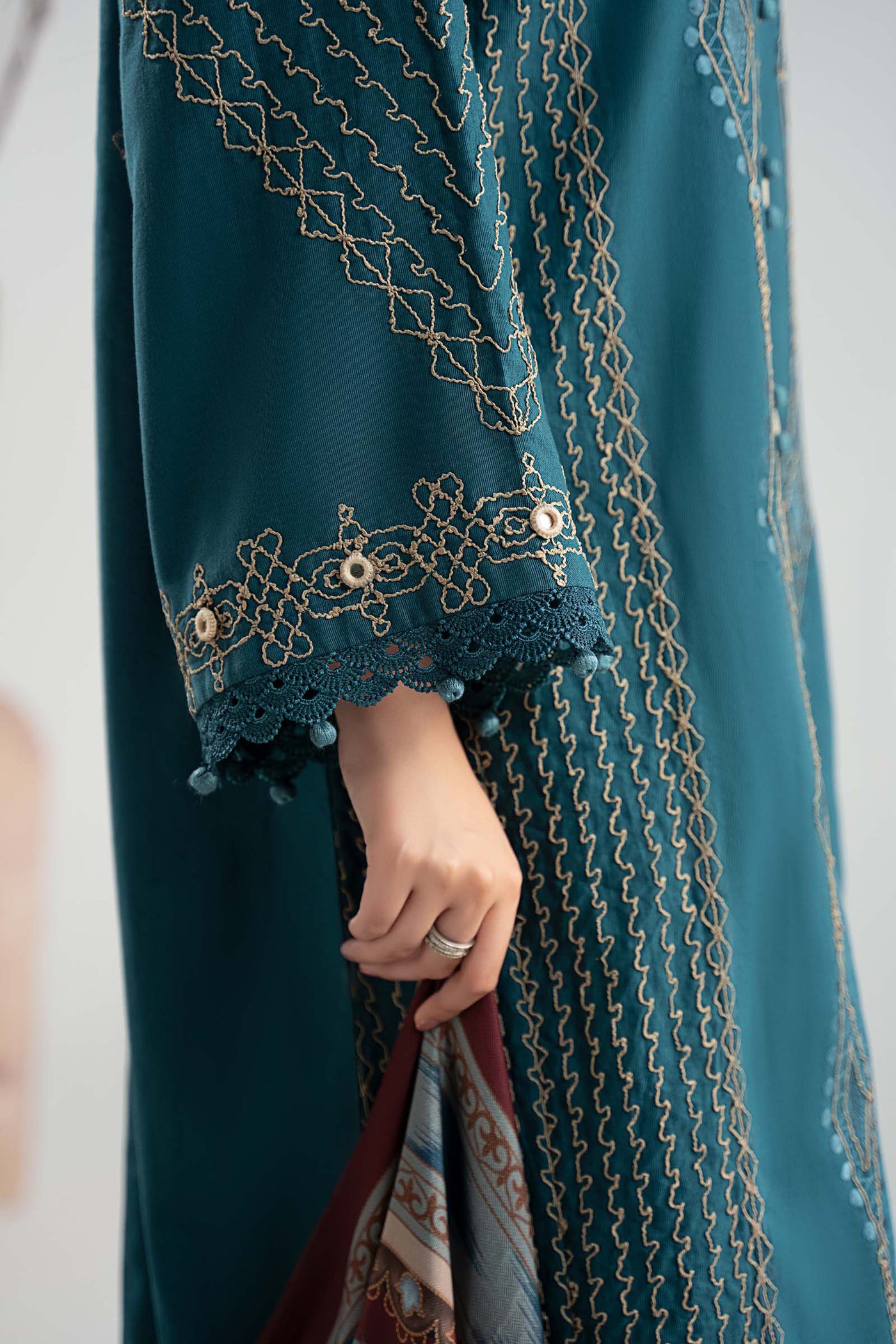 3 Piece Embroidered Khaddar Suit