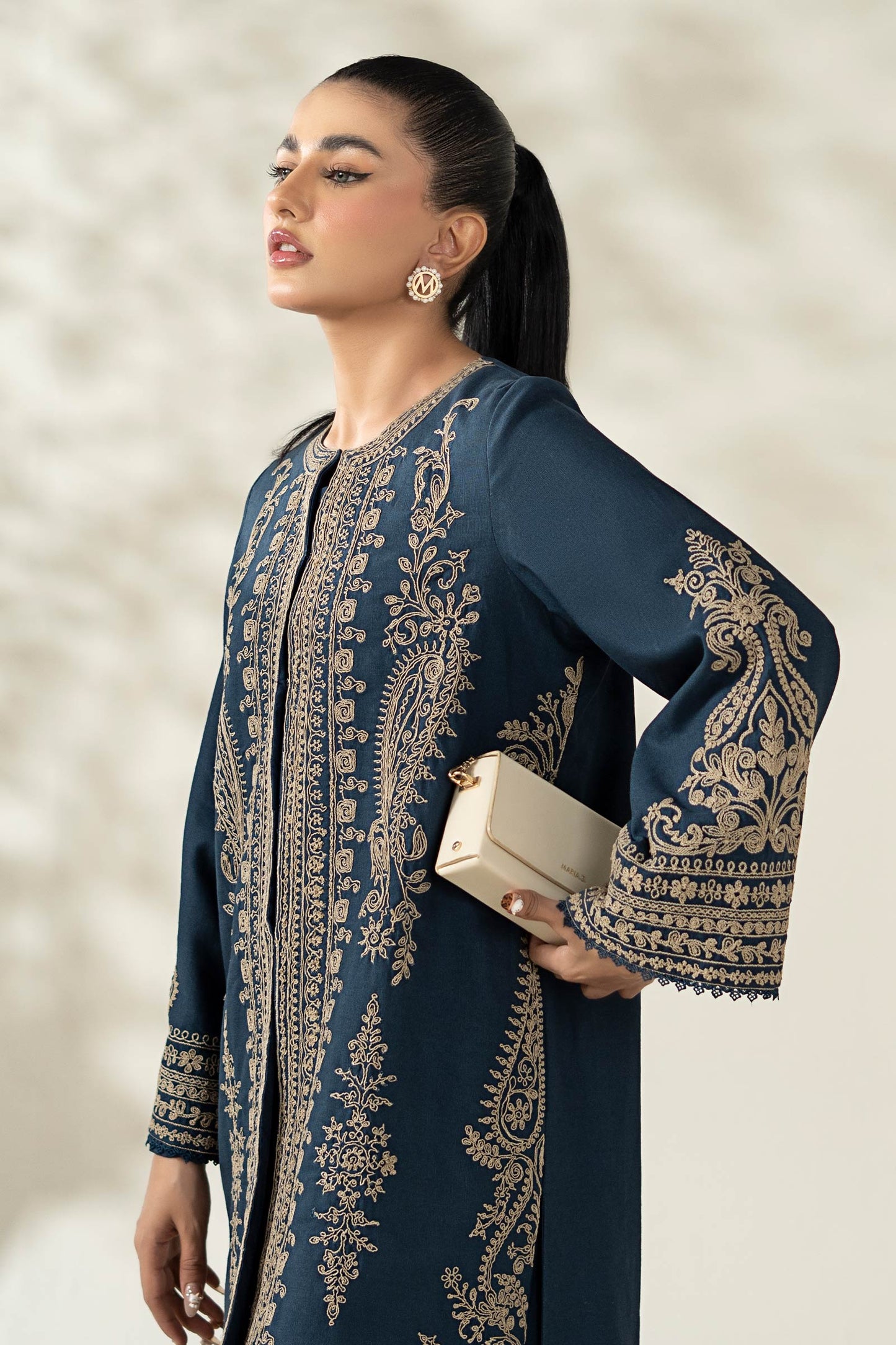 3 Piece Embroidered Khaddar Suit