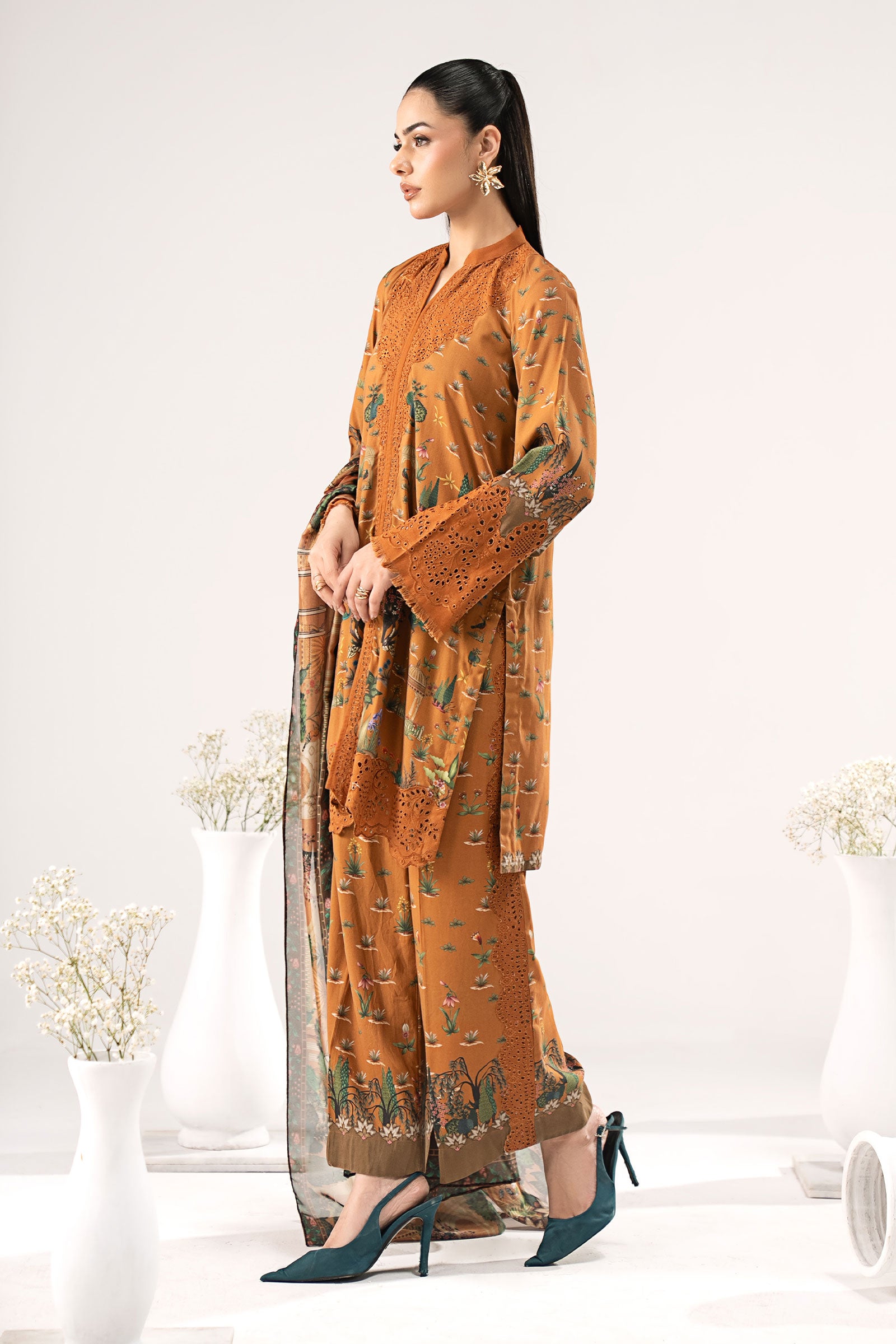 3 Piece Embroidered Linen Suit