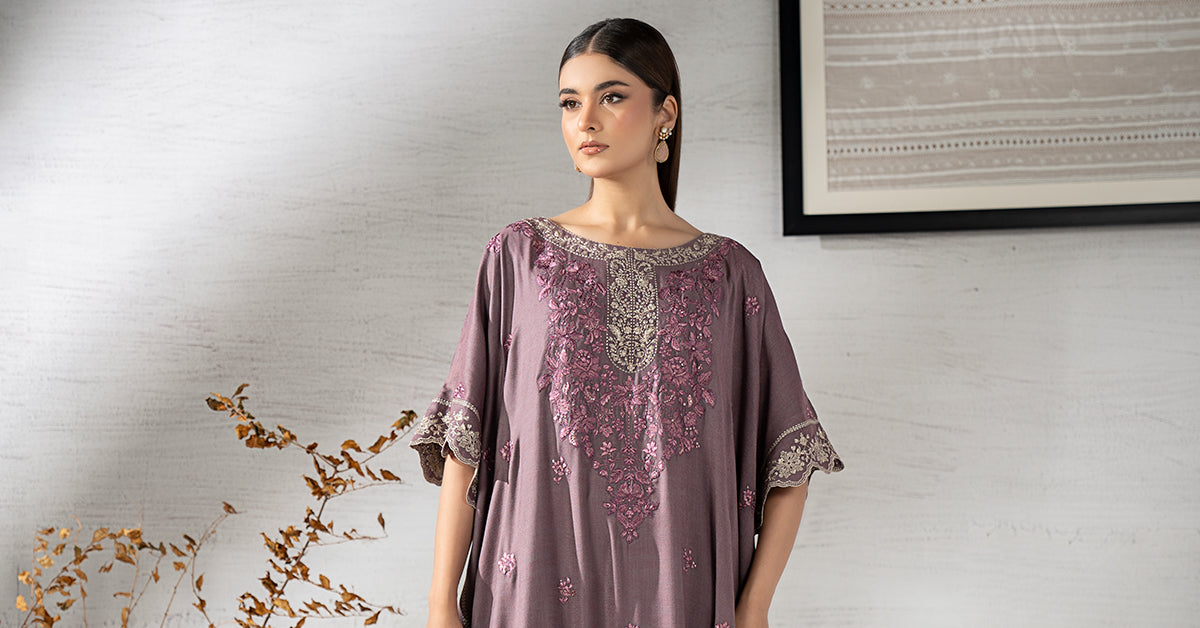 2 Piece Embroidered Woven Suit