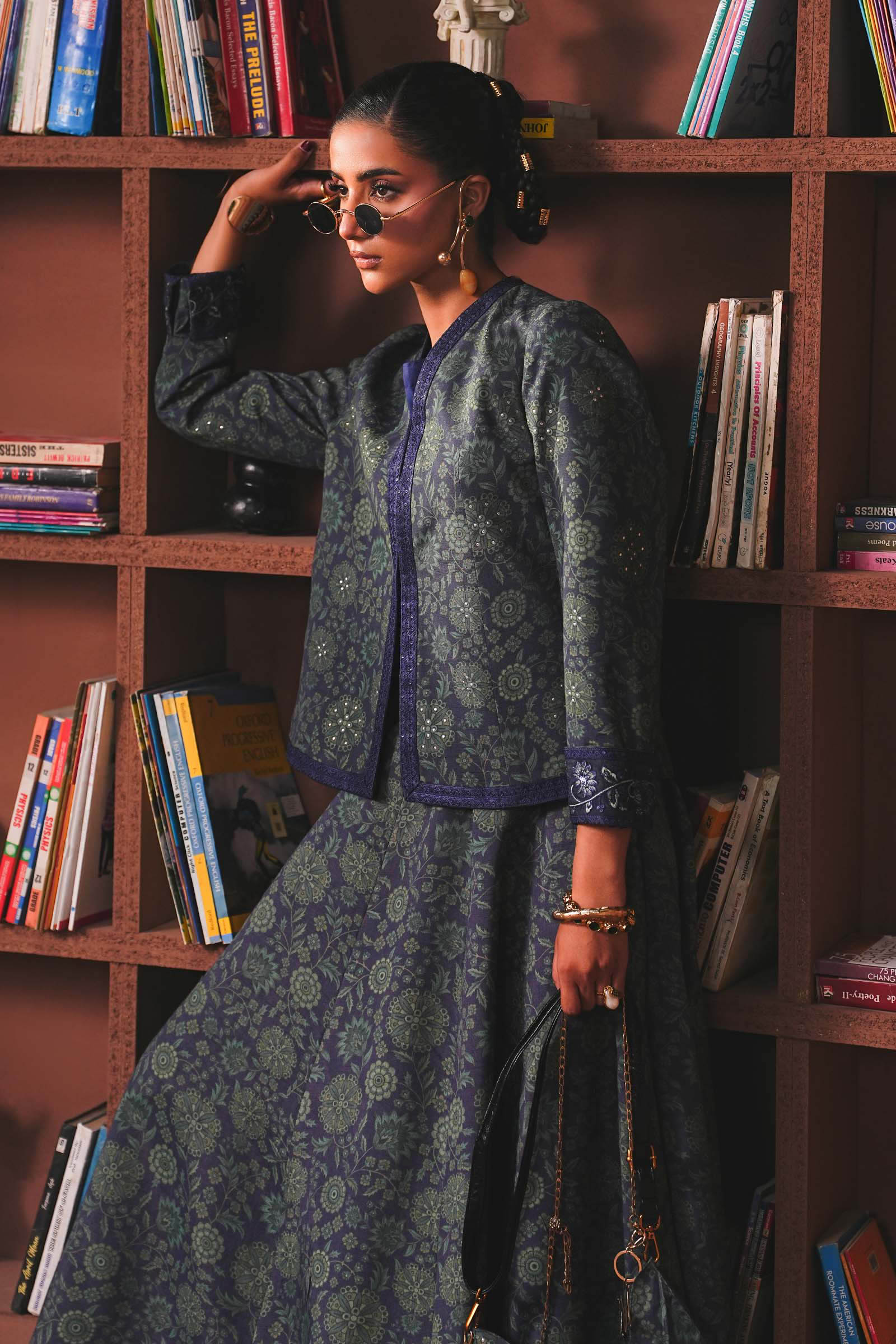 Embroidered Pk Raw Silk Skirt Set