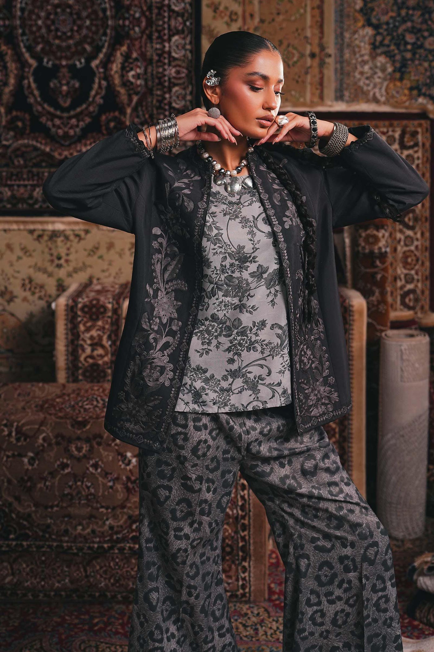 Embroidered Pk Raw Silk Jacket Set