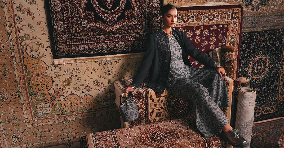 Embroidered Pk Raw Silk Jacket Set