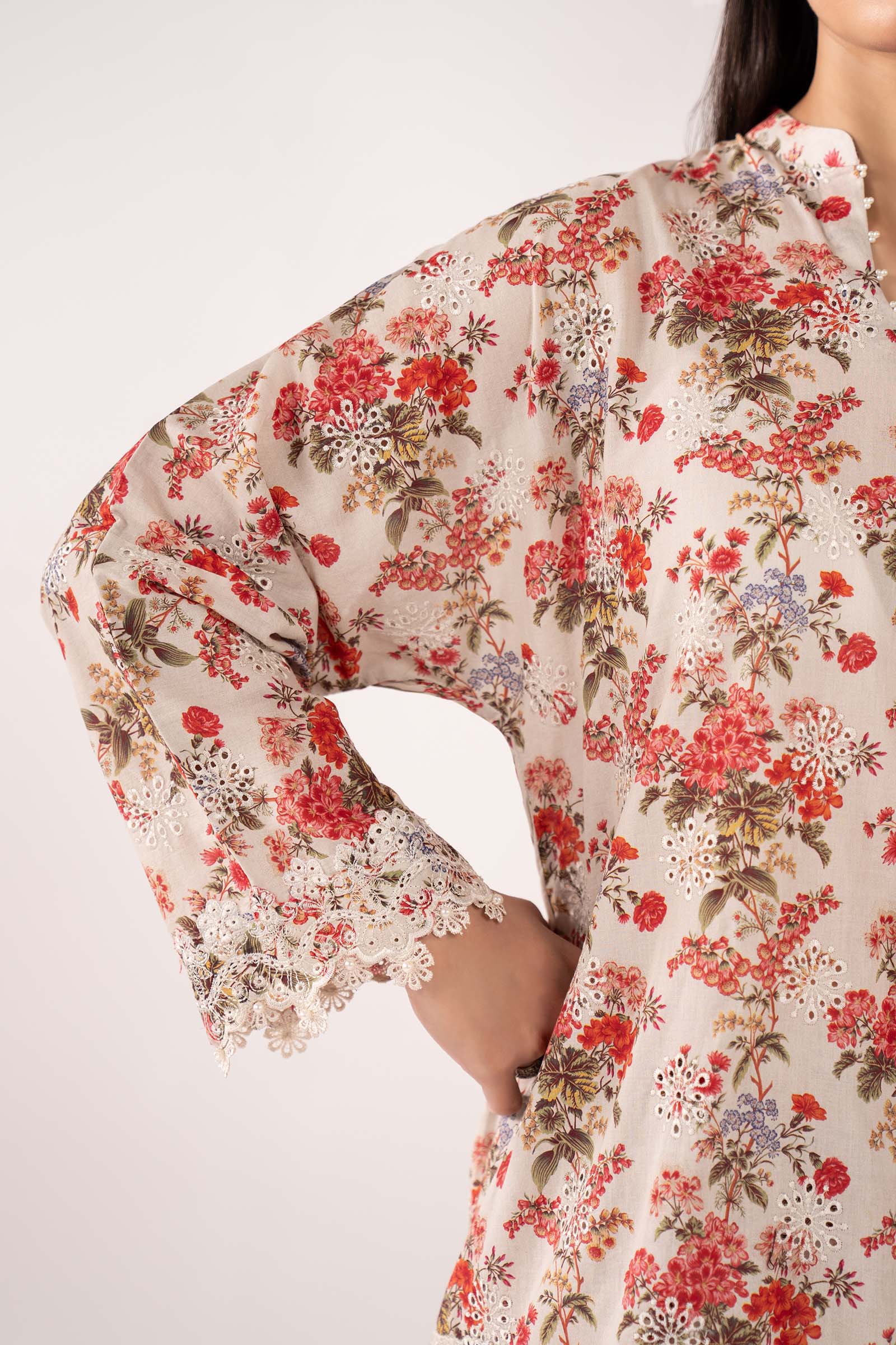 3 Piece Embroidered Lawn Suit