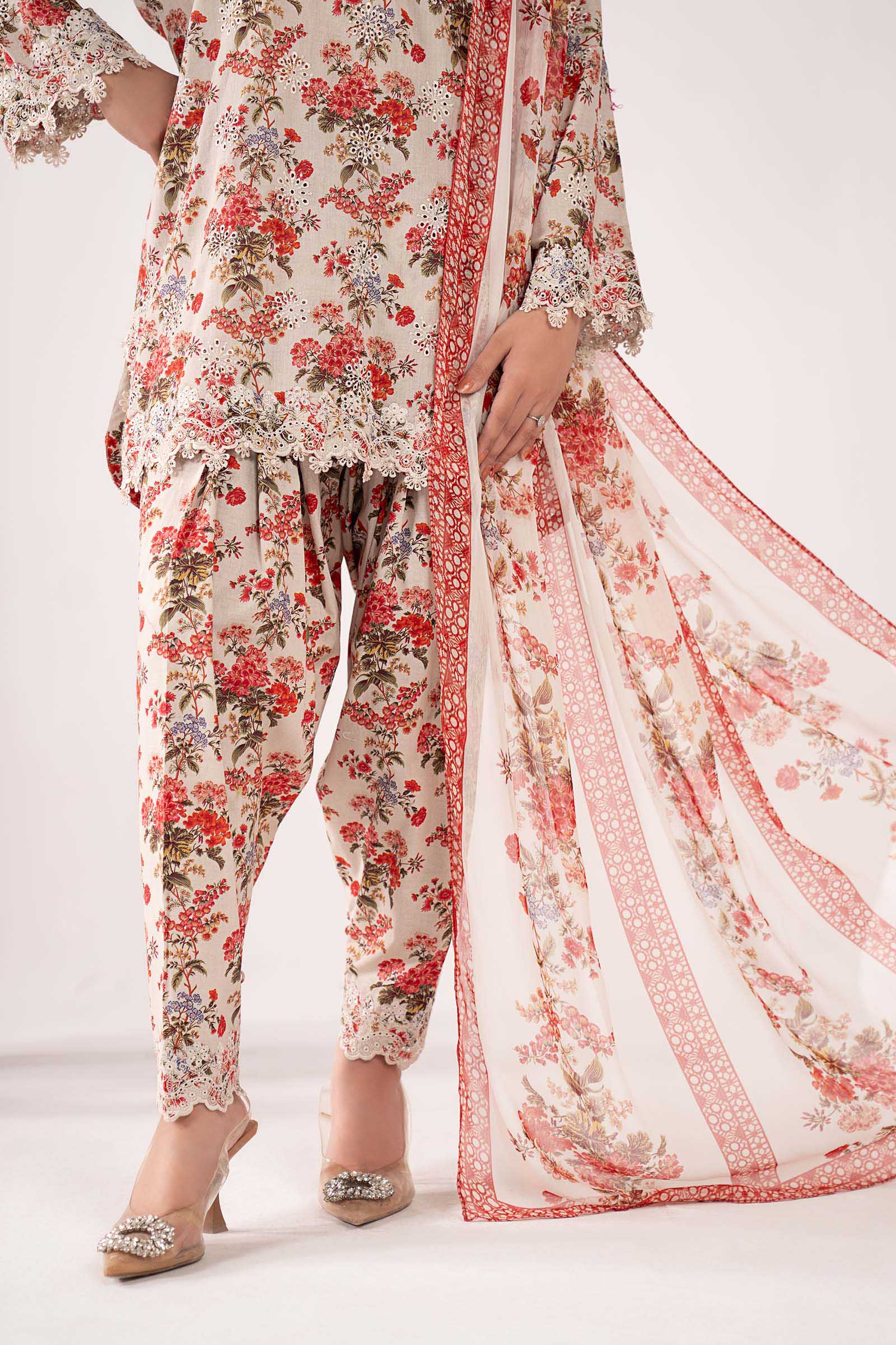 3 Piece Embroidered Lawn Suit