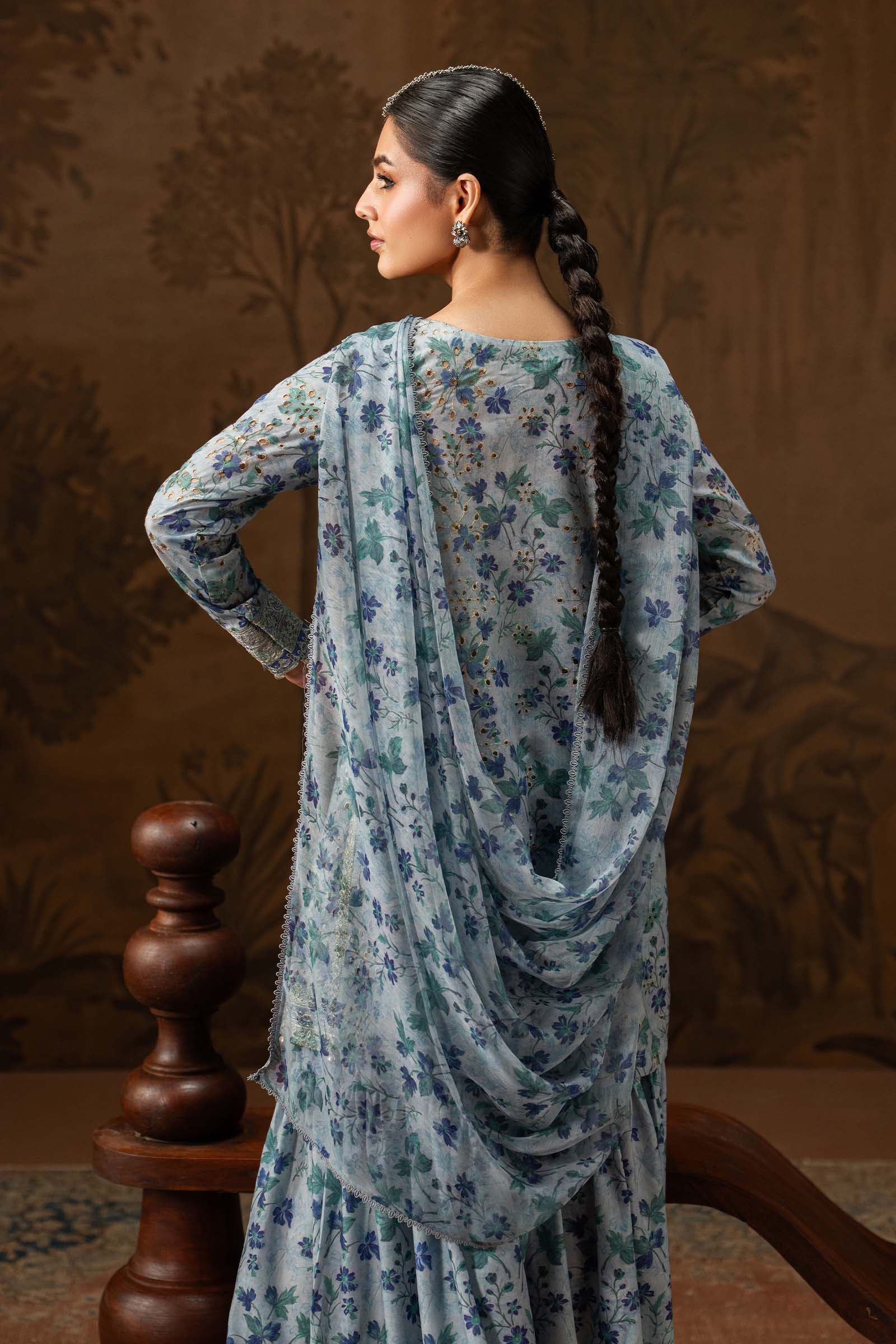 3 Piece Embroidered Lawn Suit