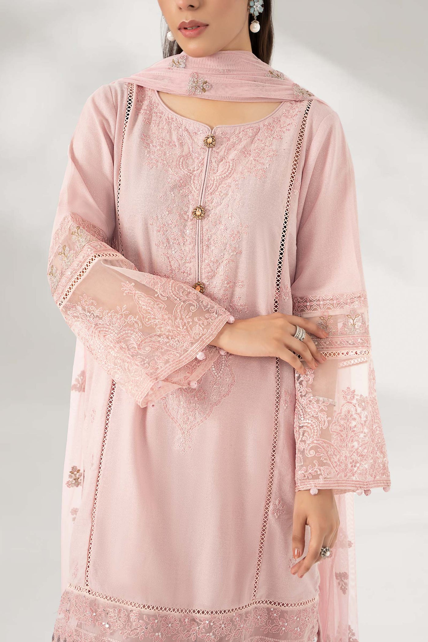 3 Piece Embroidered Lawn Suit