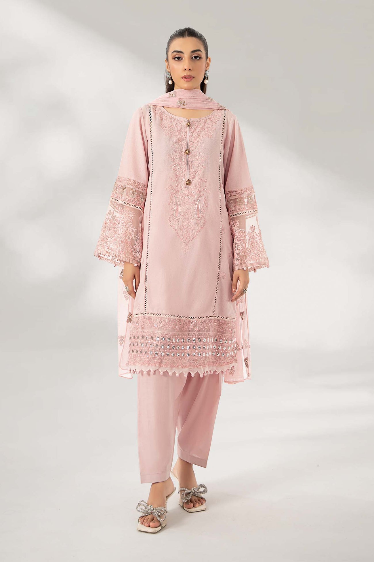 3 Piece Embroidered Lawn Suit
