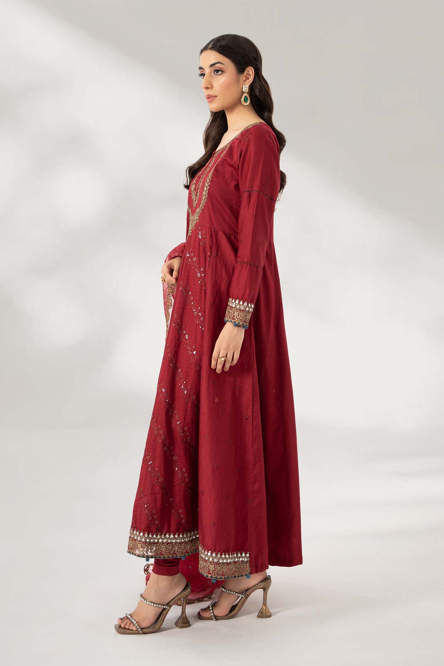 3 Piece Embroidered Lawn Suit