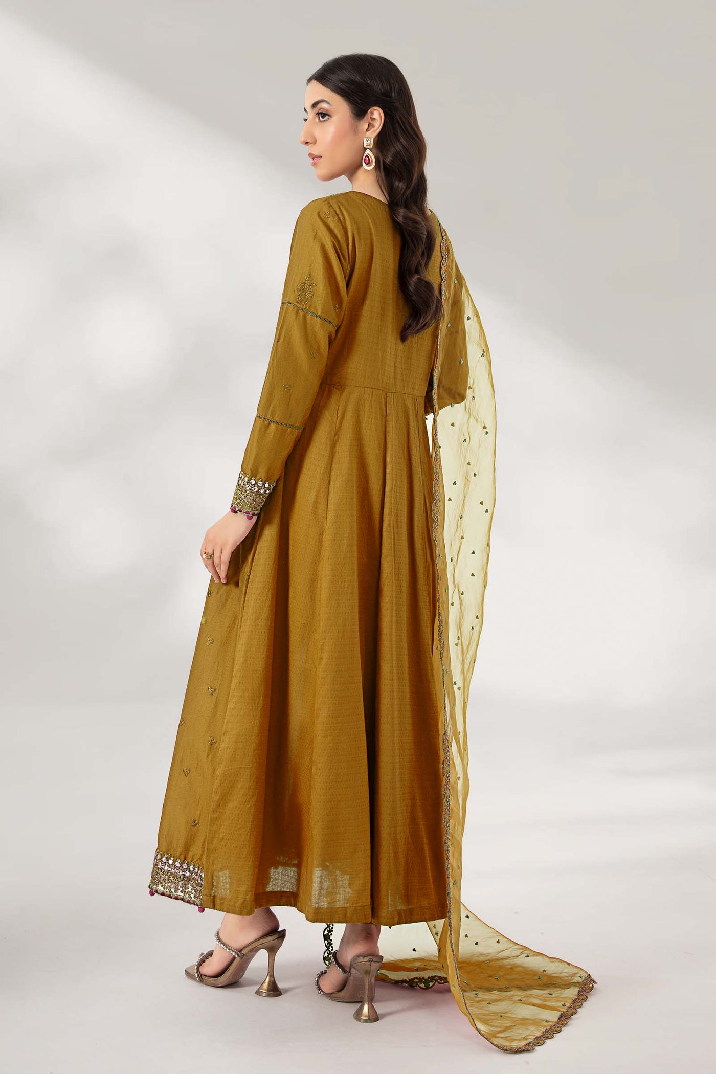 3 Piece Embroidered Lawn Suit