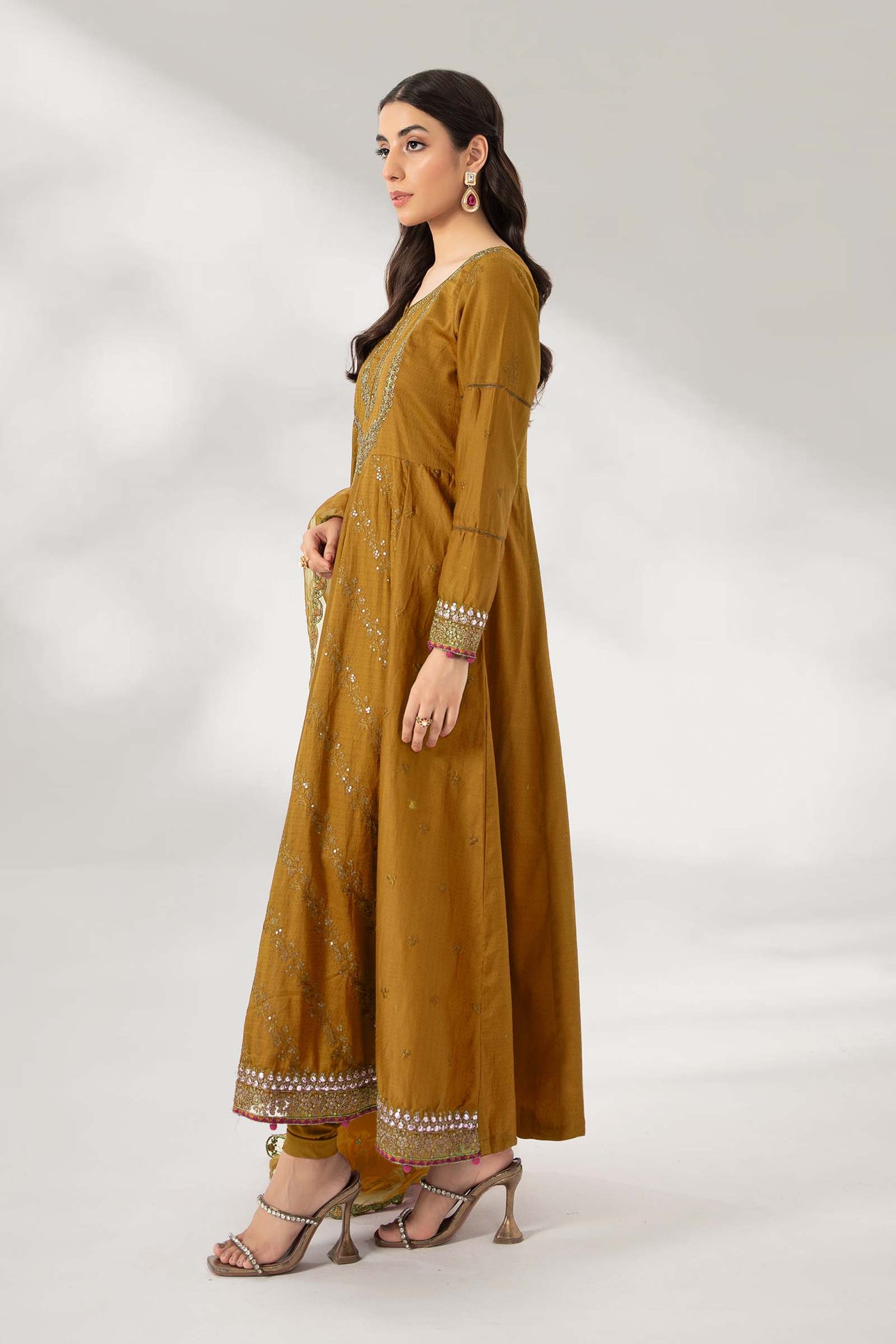 3 Piece Embroidered Lawn Suit