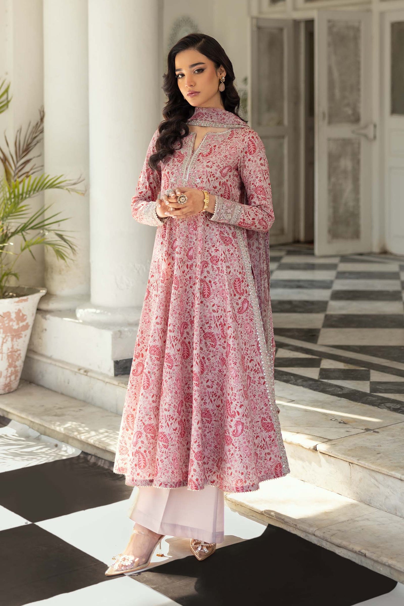 3 Piece Embroidered Lawn Suit