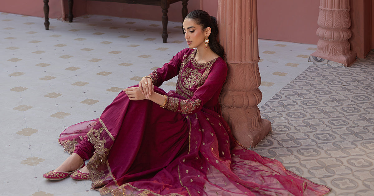 3 Piece Embroidered Self Jacquard Lawn Suit | DW-EF25-43