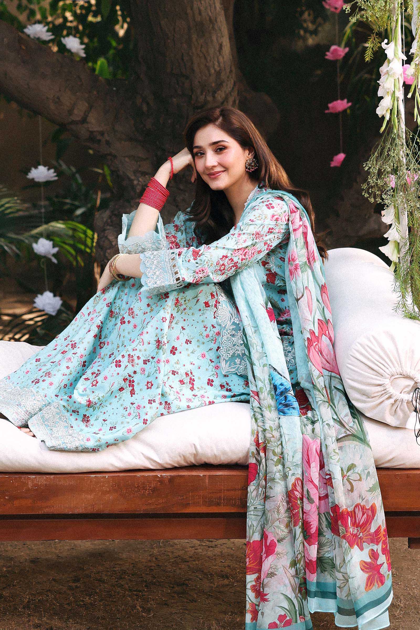 3 Piece Embroidered Lawn Suit