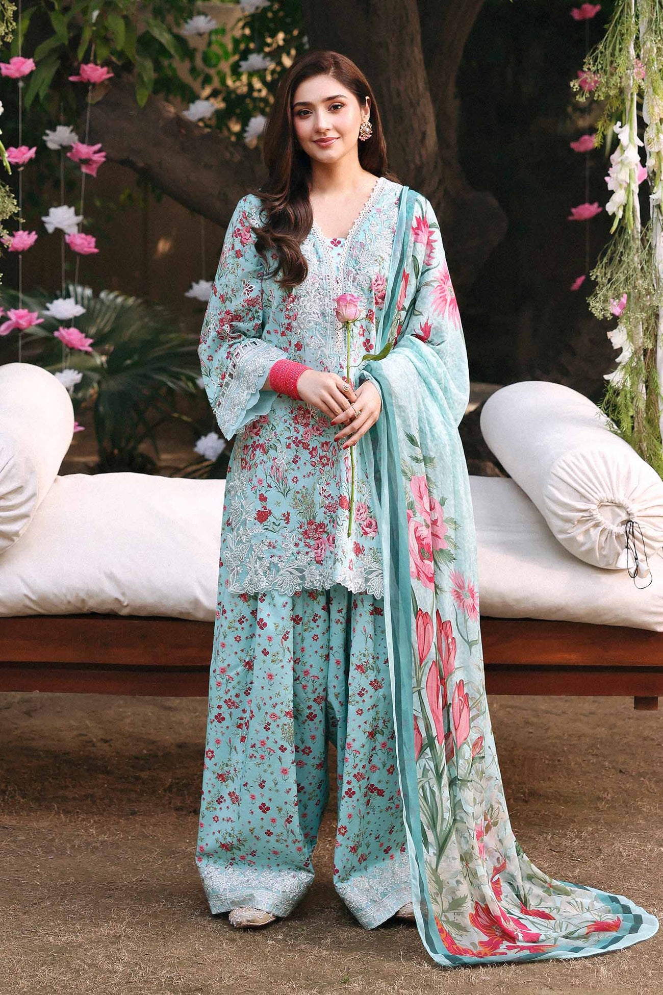 3 Piece Embroidered Lawn Suit