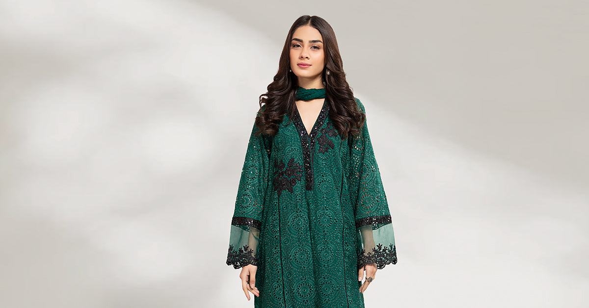 3 Piece Embroidered Lawn Suit