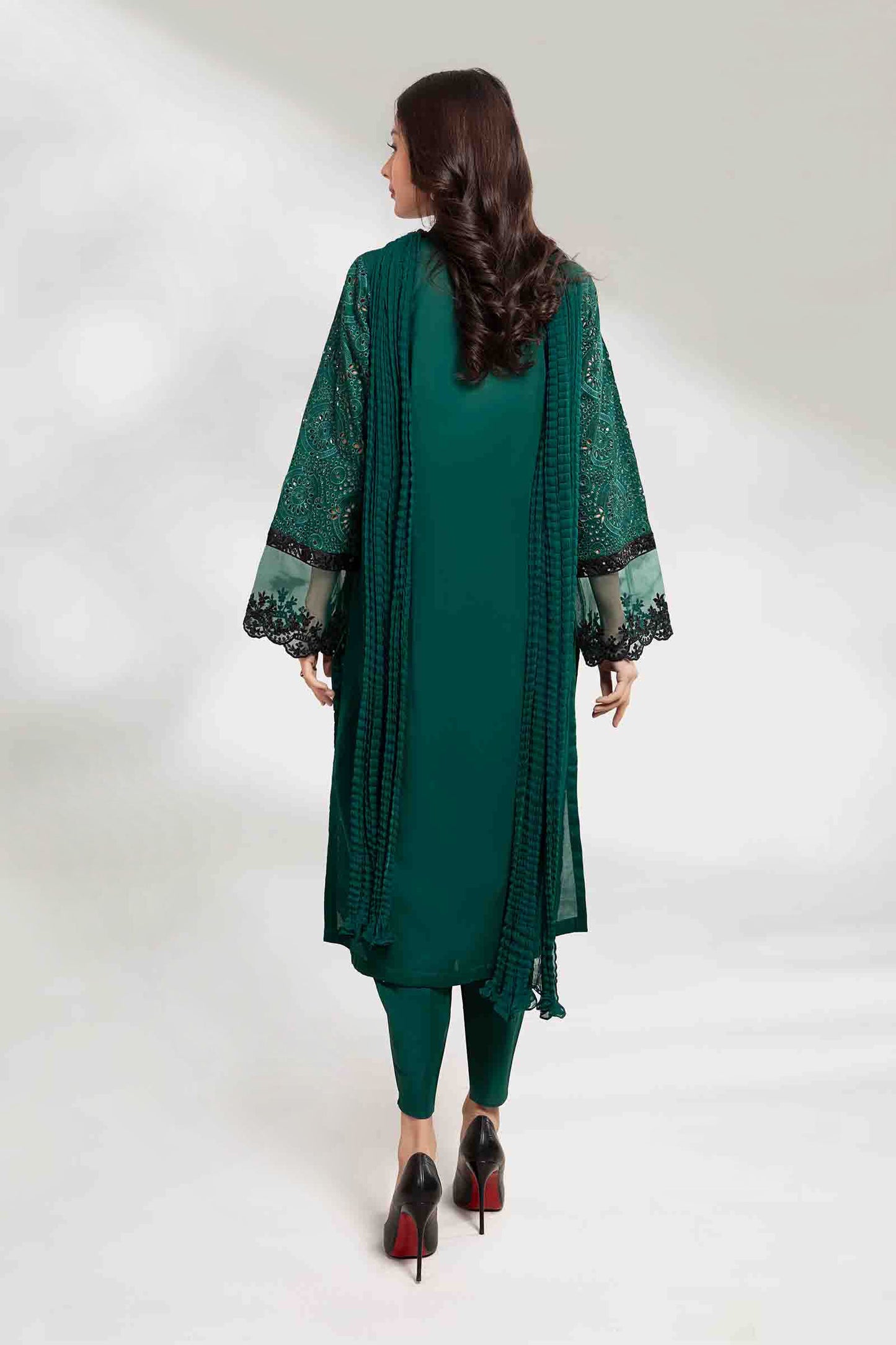 3 Piece Embroidered Lawn Suit