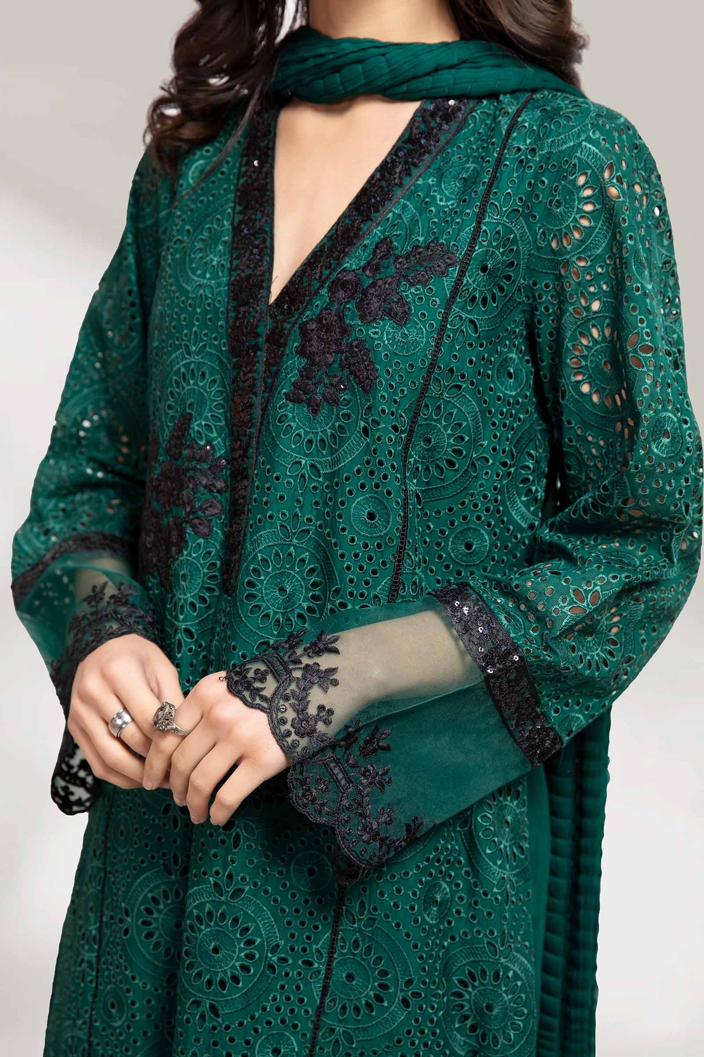 3 Piece Embroidered Lawn Suit