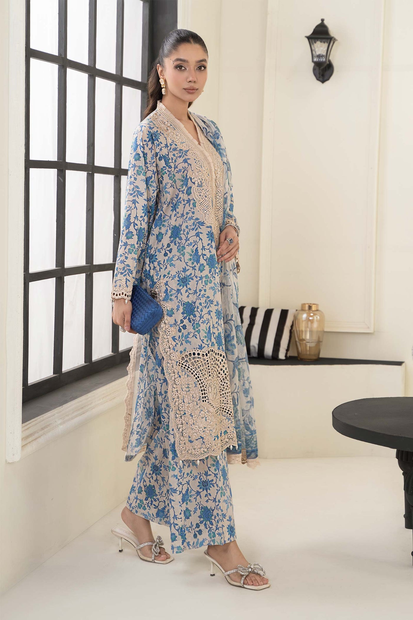 3 Piece Embroidered Lawn Suit