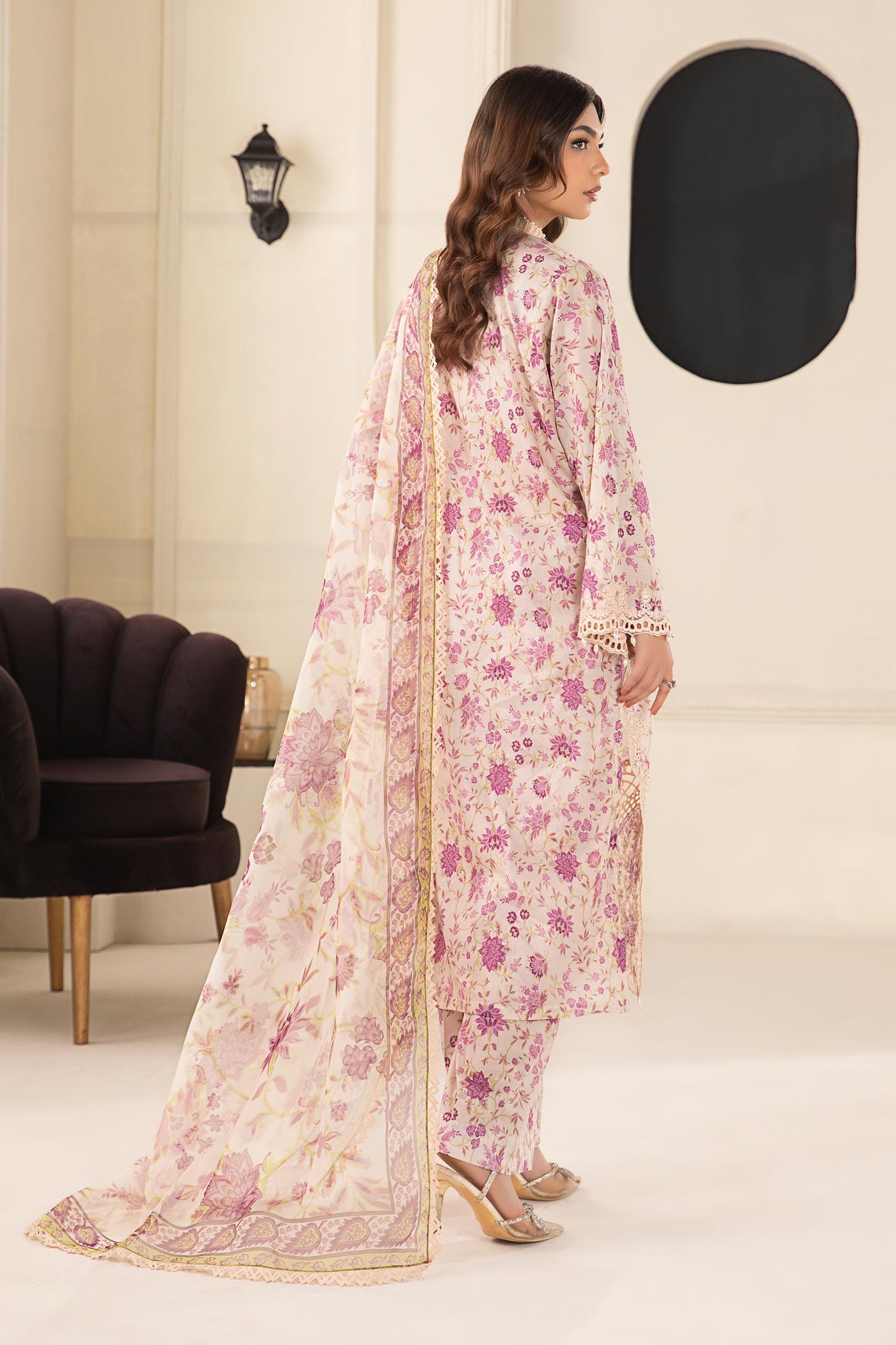 3 Piece Embroidered Lawn Suit