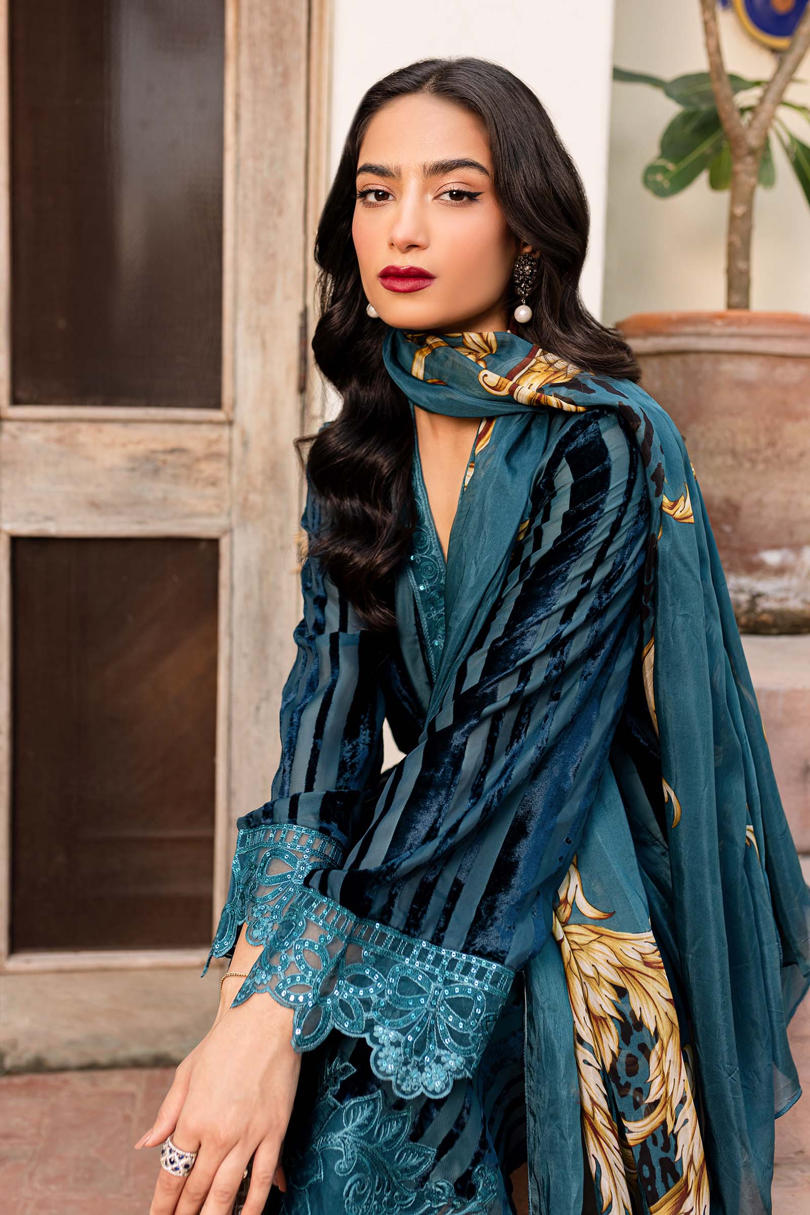 3 Piece Embroidered Plush Suit