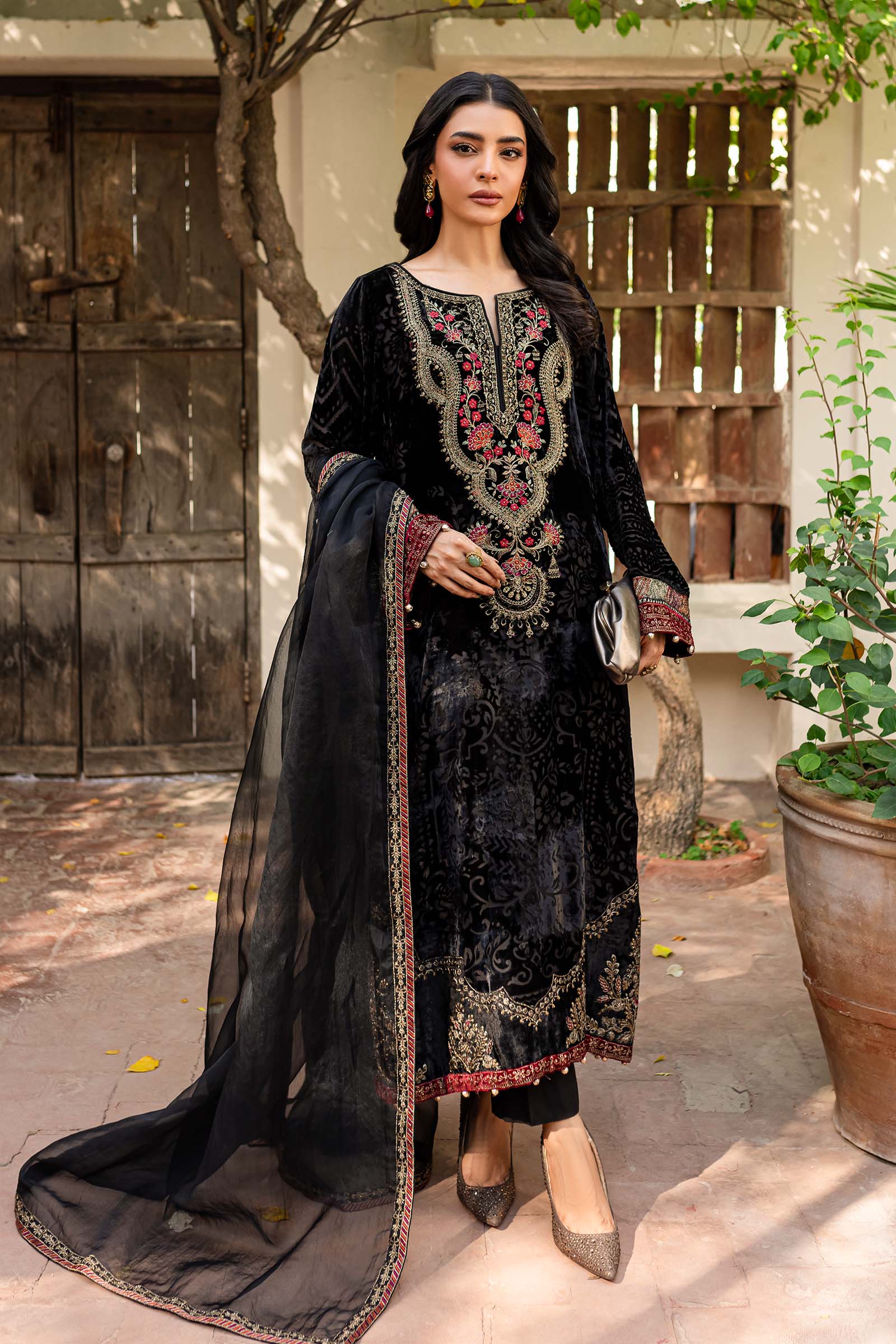 3 Piece Embroidered Plush Suit