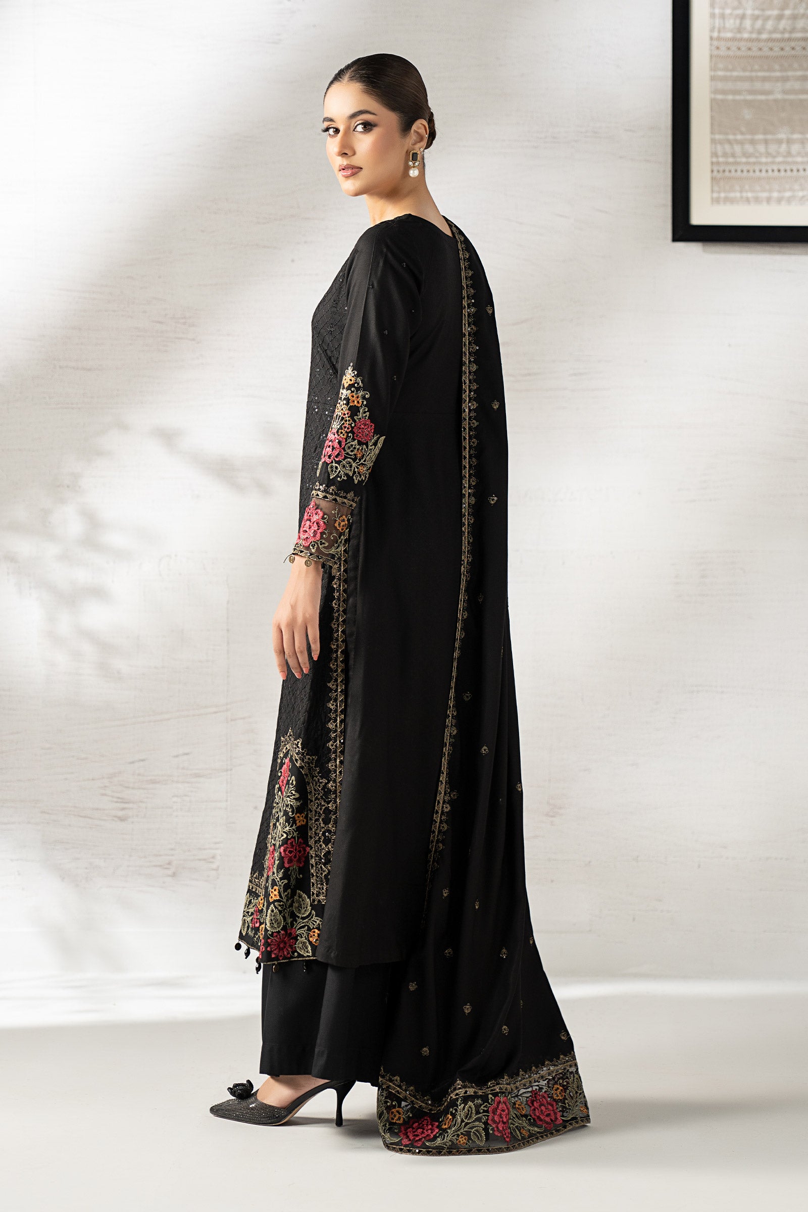 3 Piece Embroidered Linen Suit