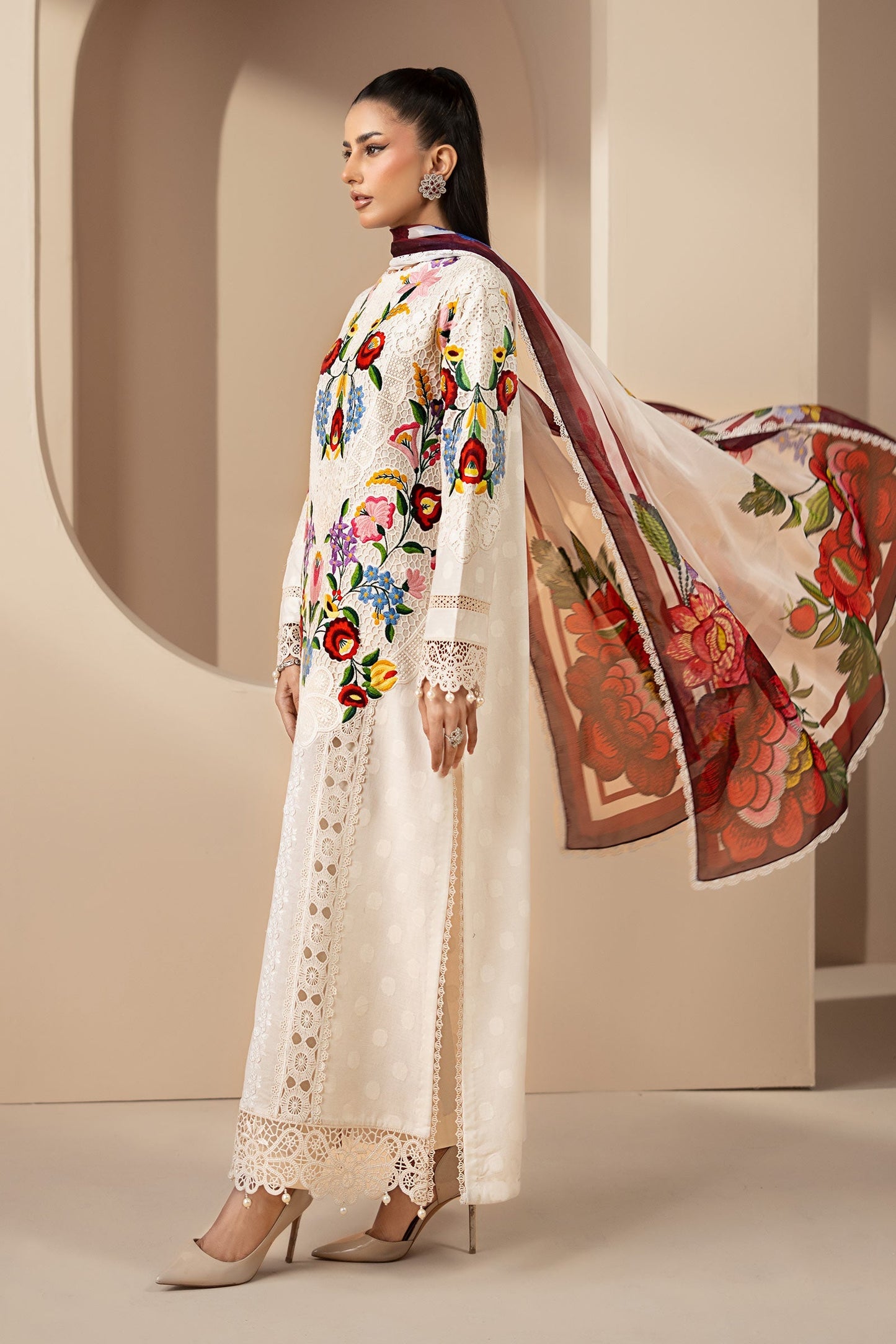 3 Piece Embroidered Jacquard Lawn Suit