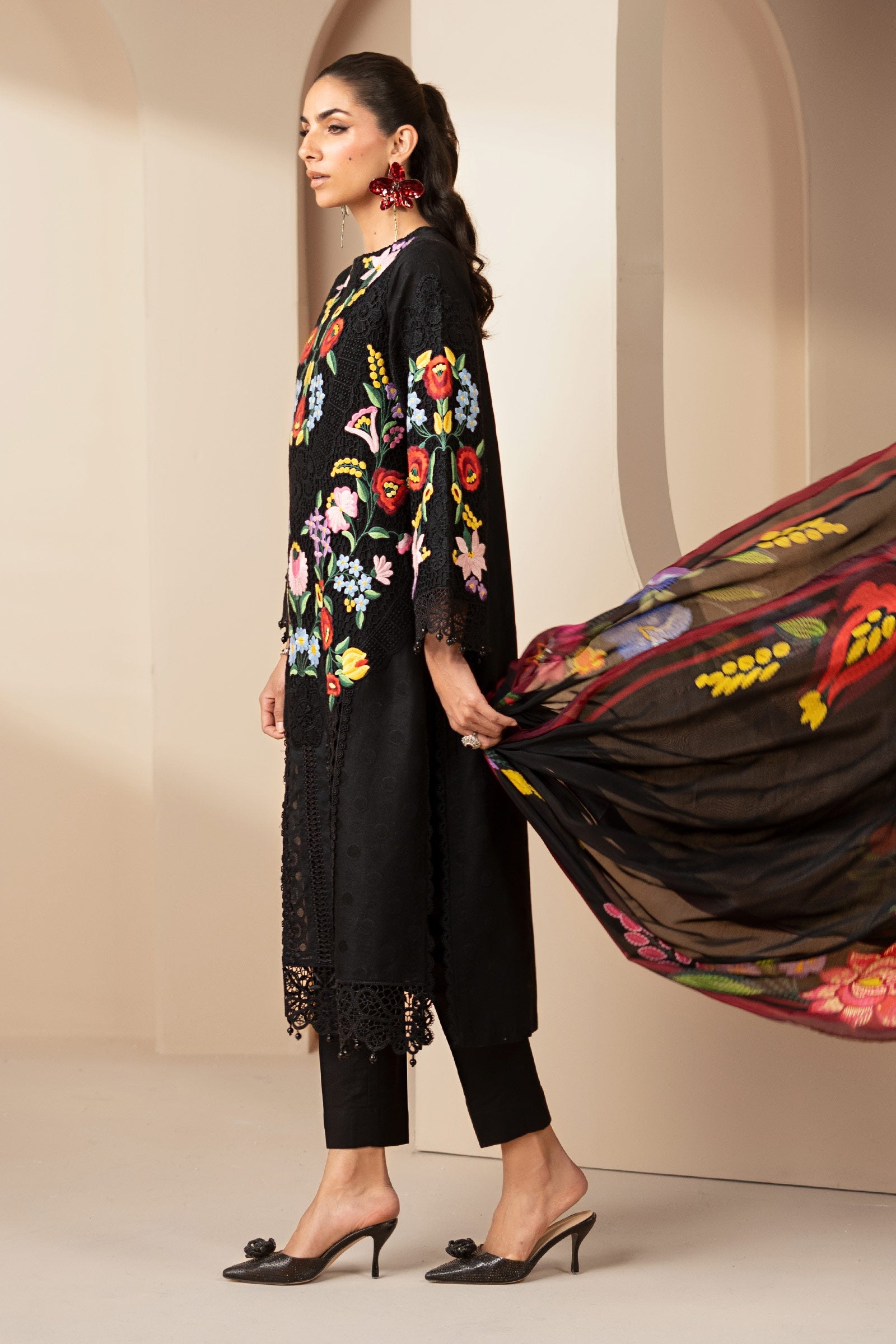3 Piece Embroidered Jacquard Lawn Suit