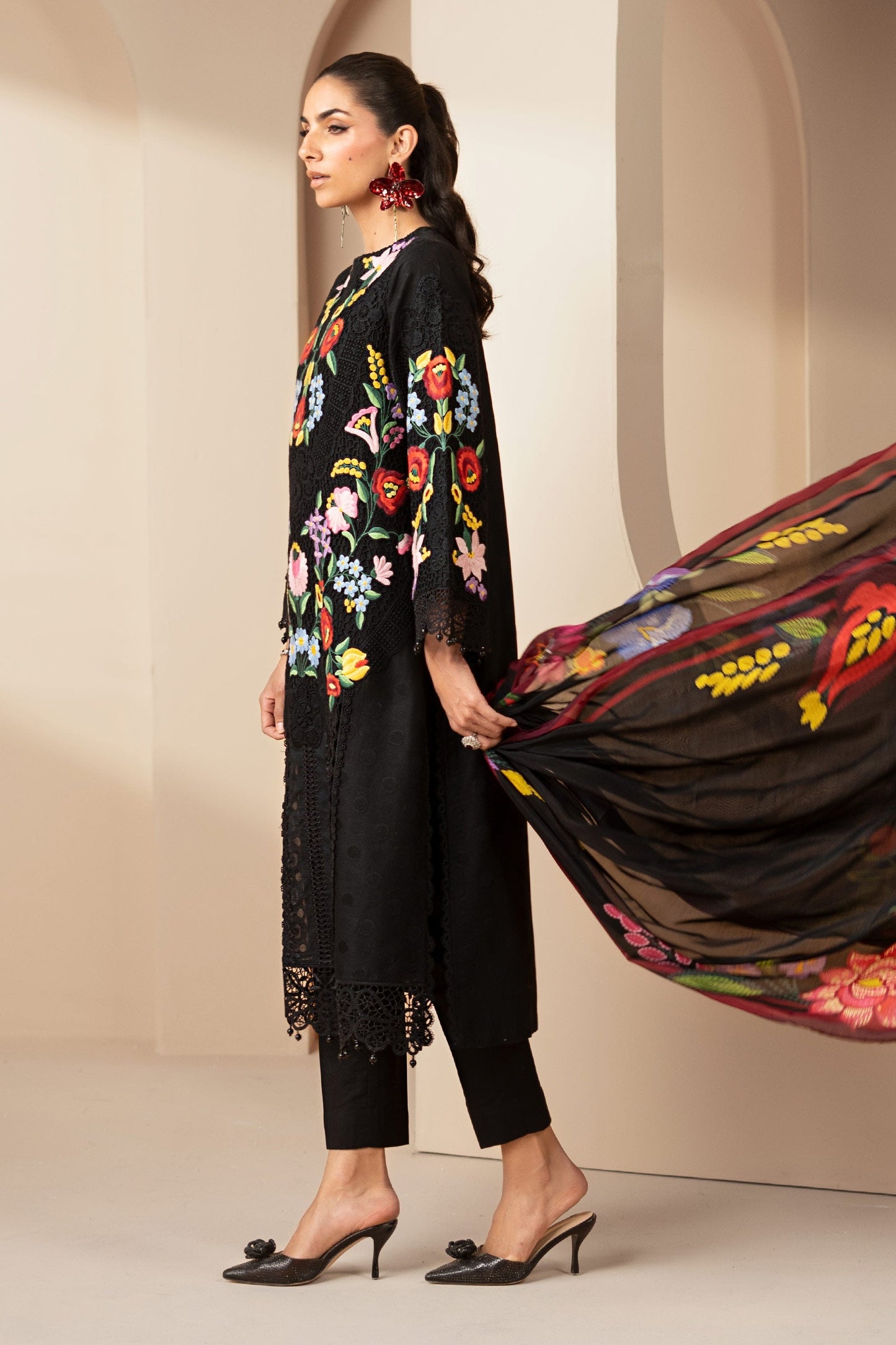 3 Piece Embroidered Jacquard Lawn Suit