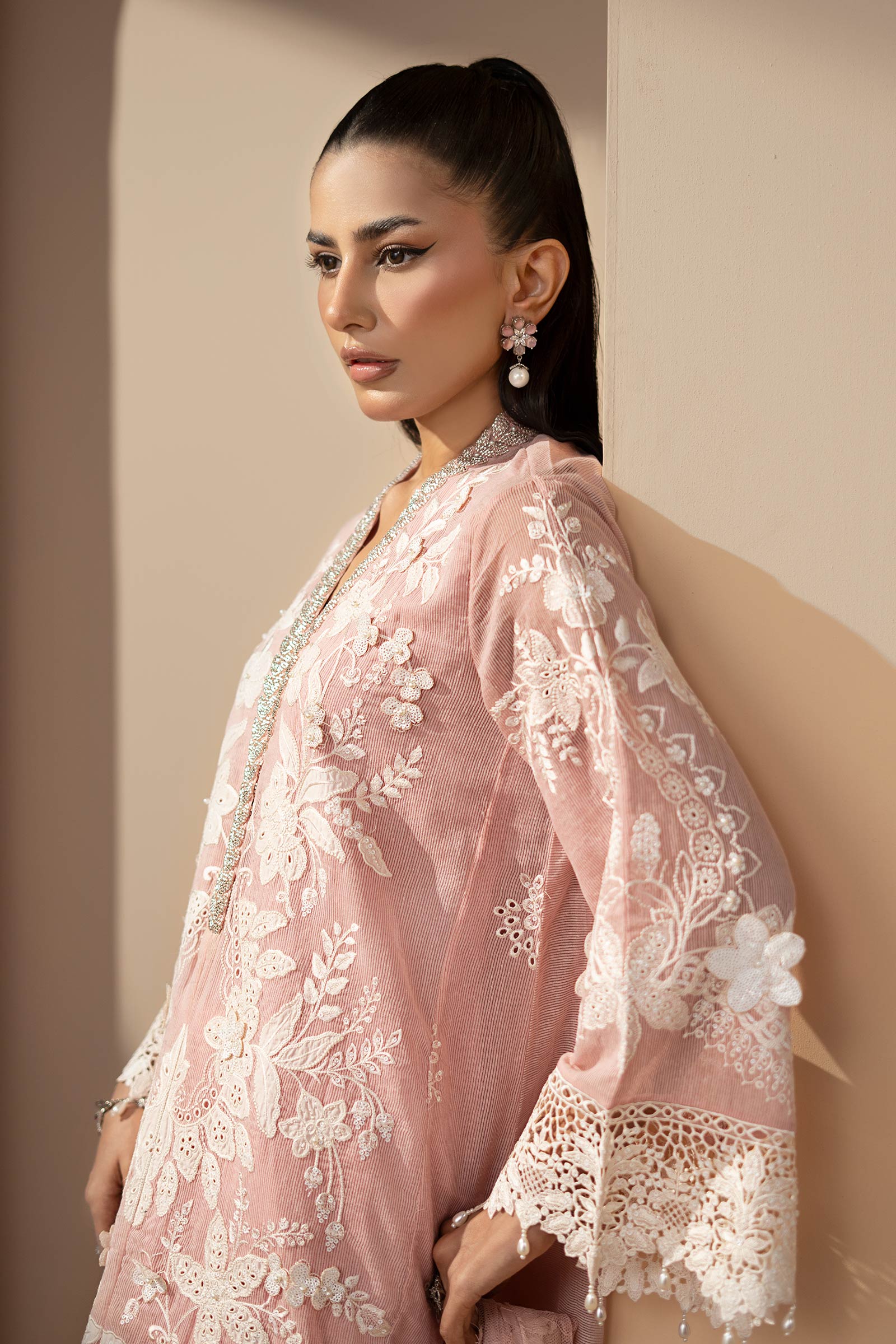 3 Piece Embroidered Lawn Karandi Suit