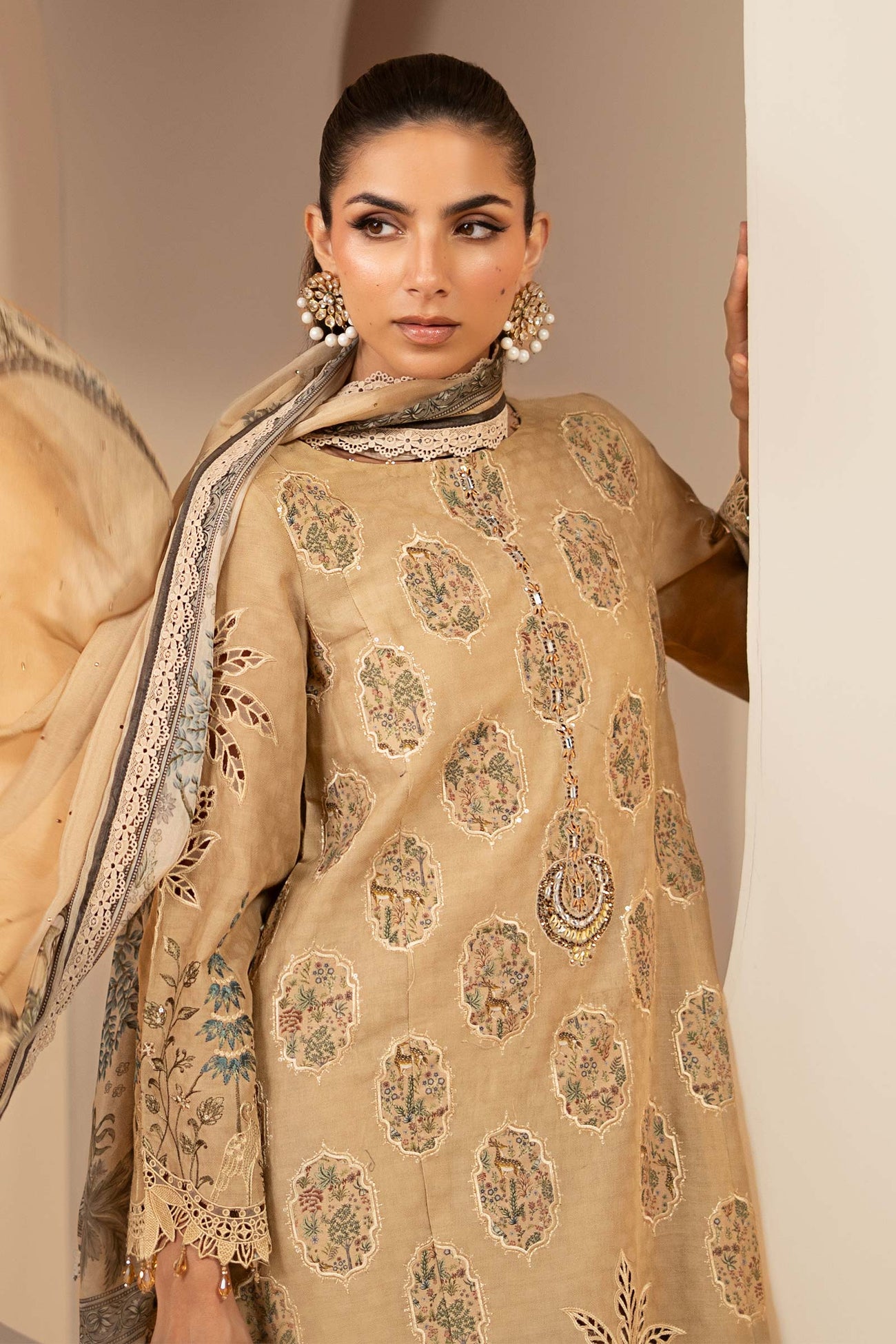 3 Piece Embroidered Jacquard Lawn Suit