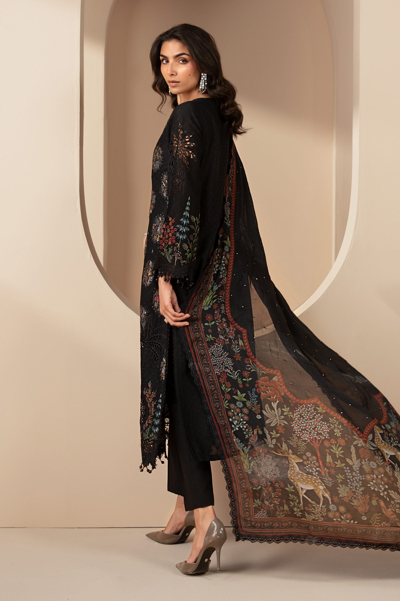 3 Piece Embroidered Jacquard Lawn Suit