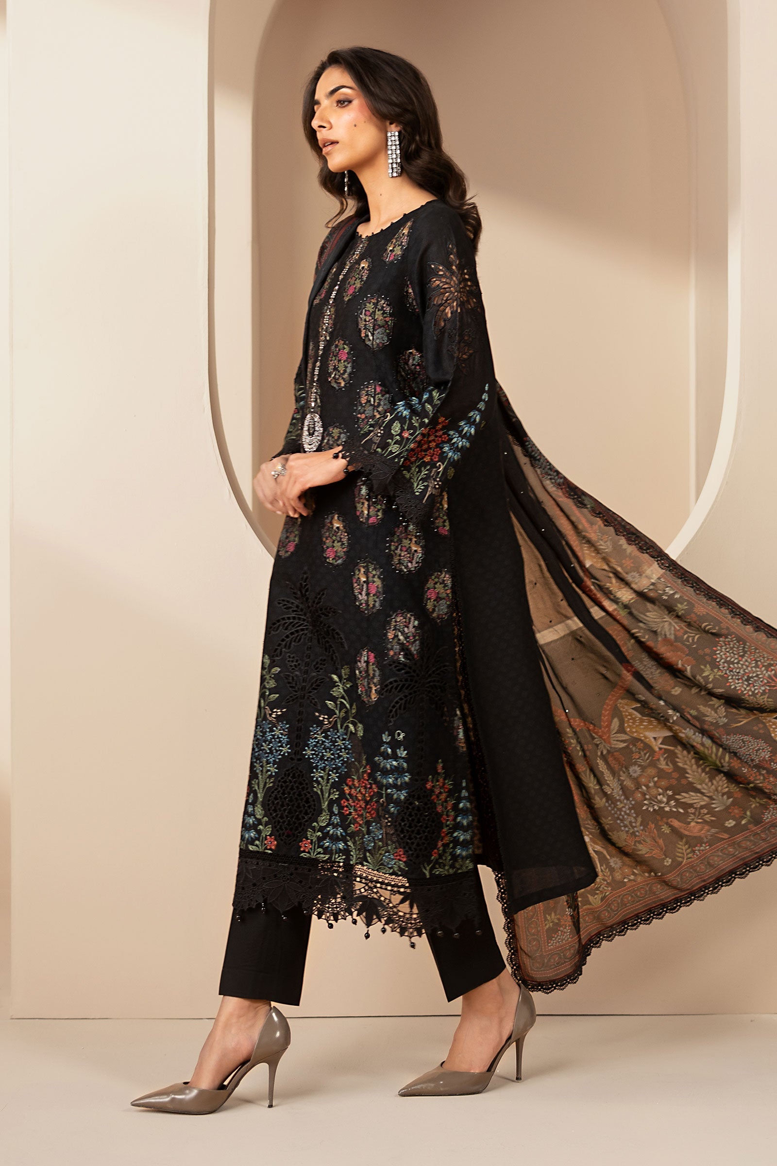 3 Piece Embroidered Jacquard Lawn Suit