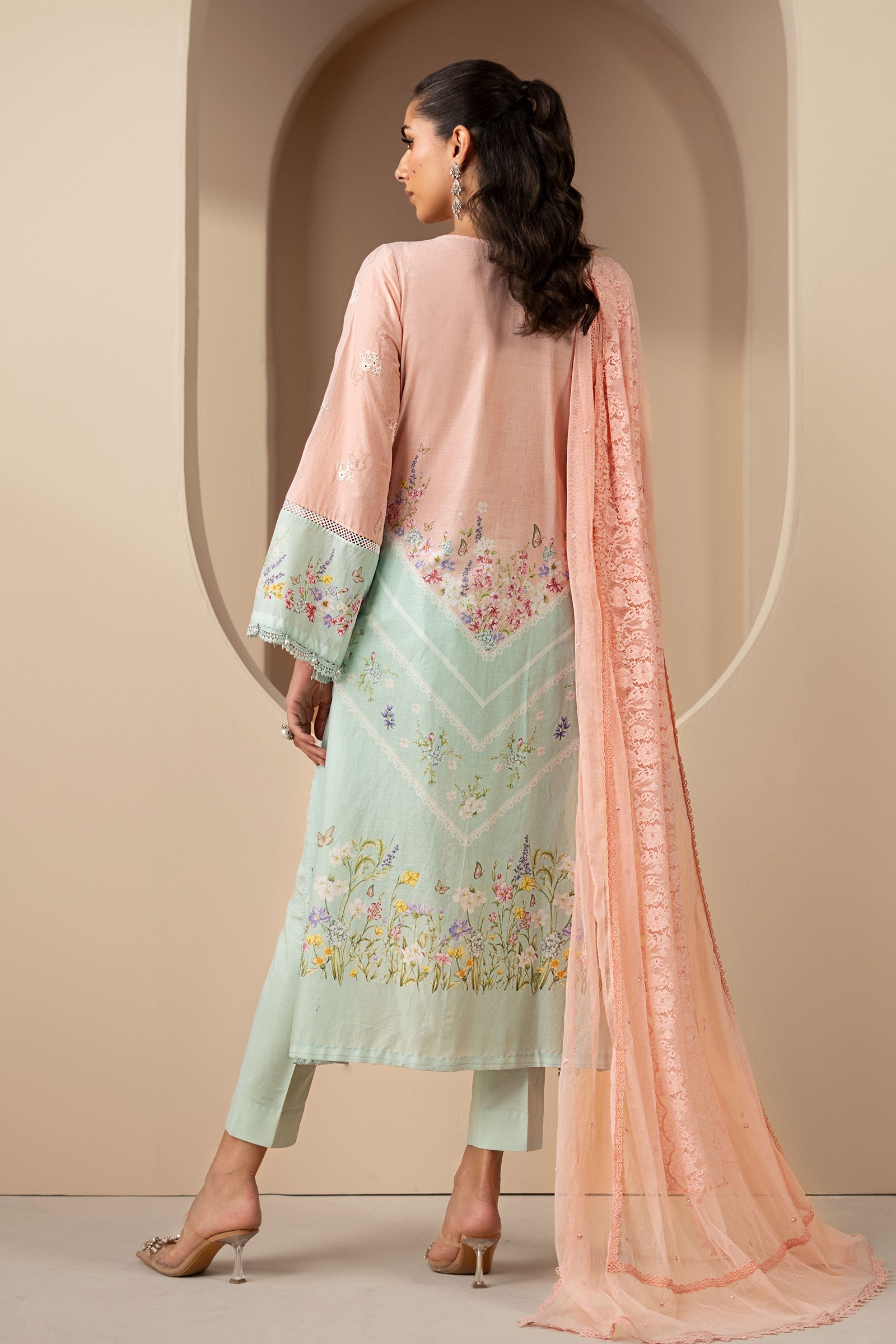 3 Piece Embroidered Lawn Suit