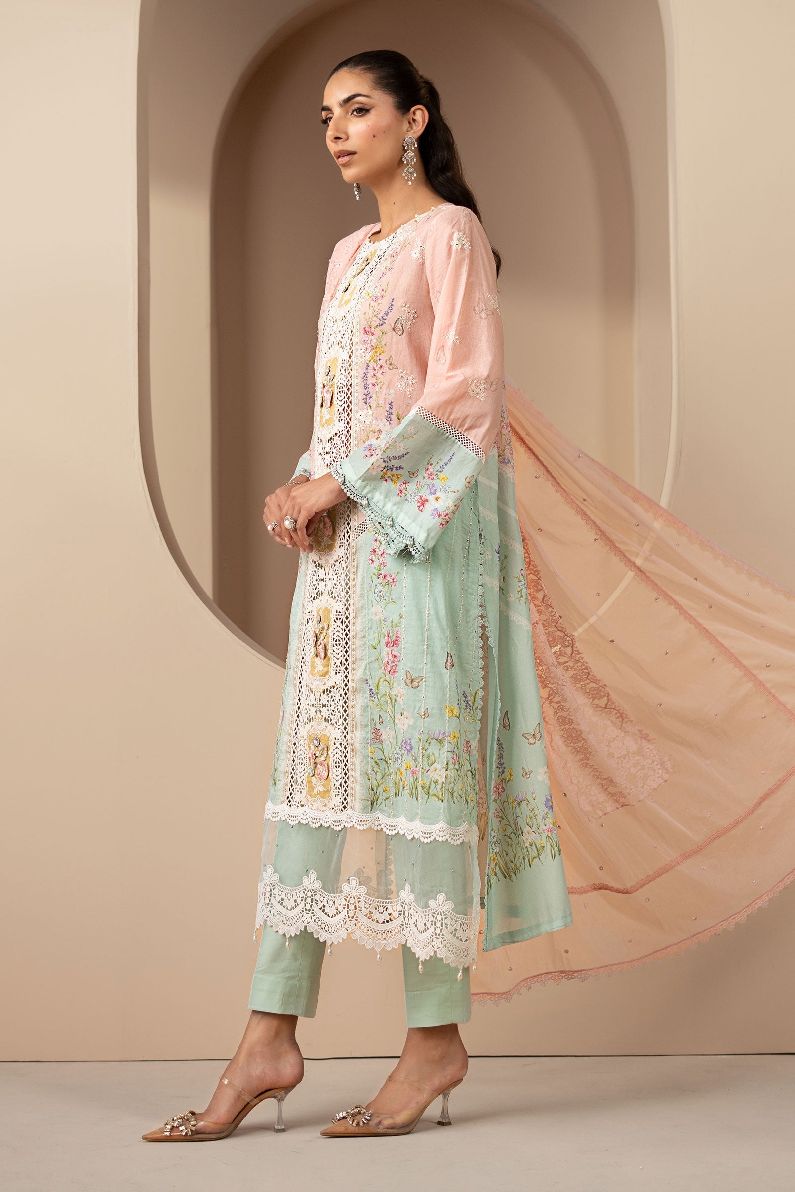3 Piece Embroidered Lawn Suit