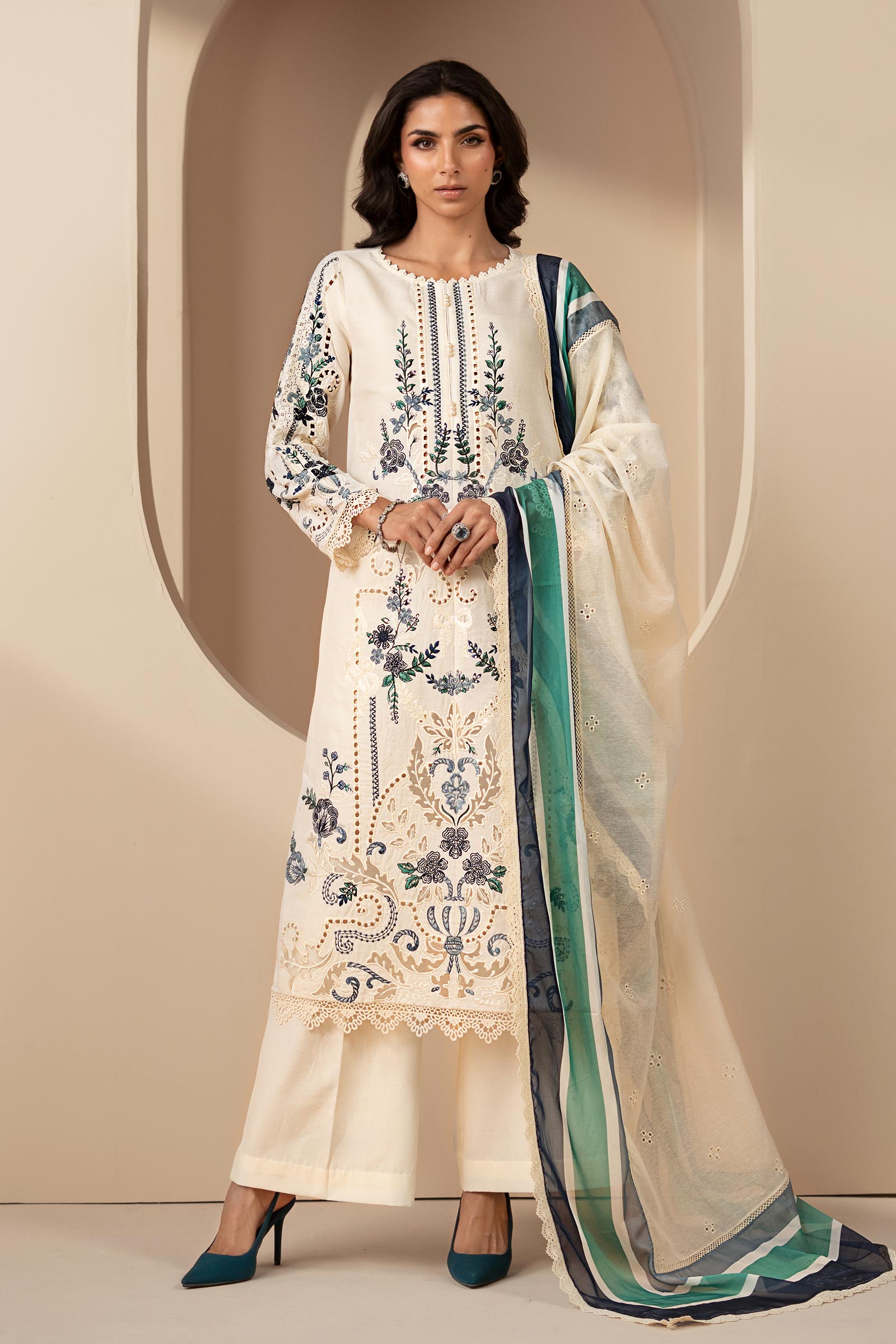 3 Piece Embroidered Jacquard Lawn Suit