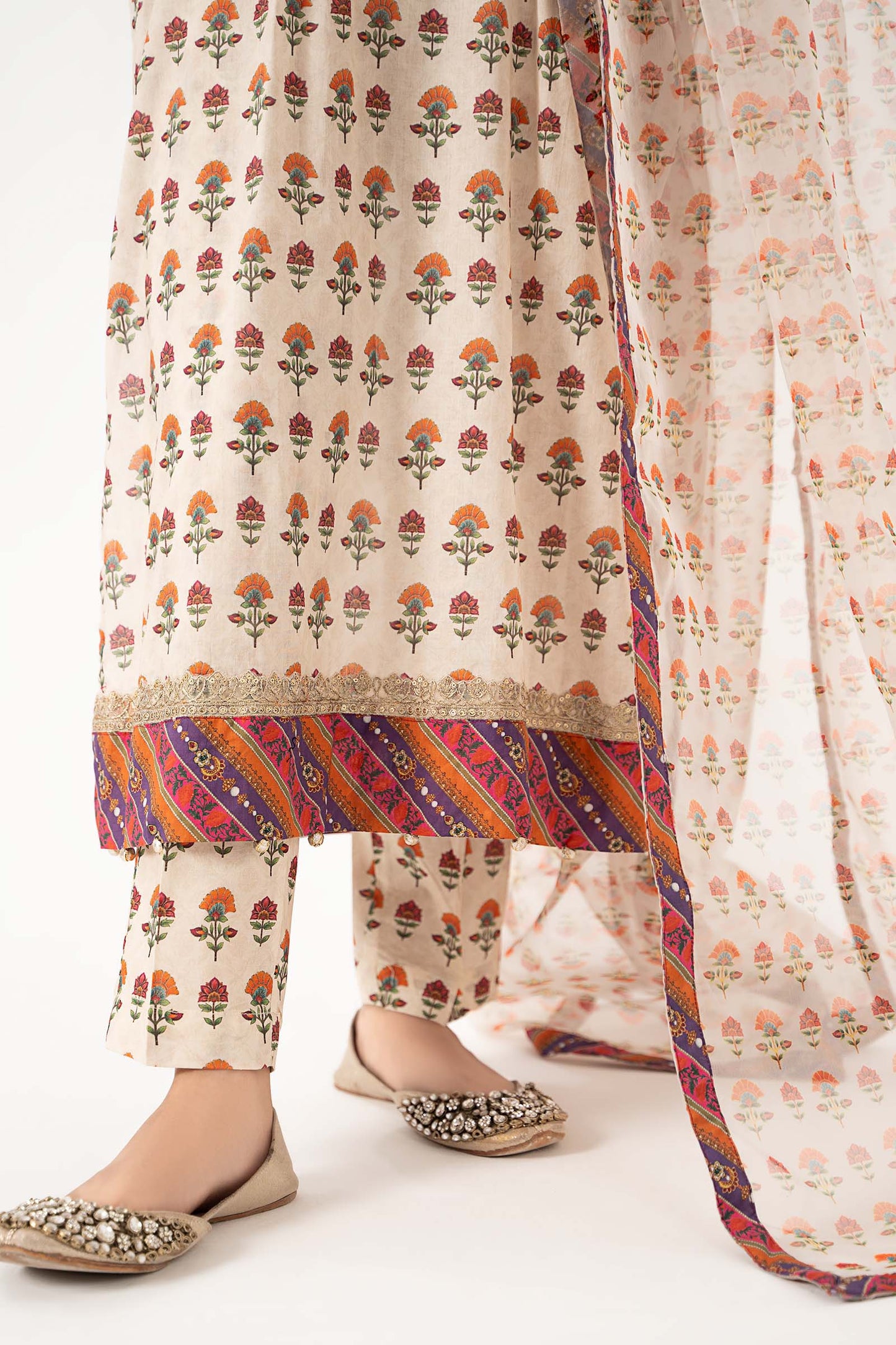 3 Piece Printed Lawn Suit