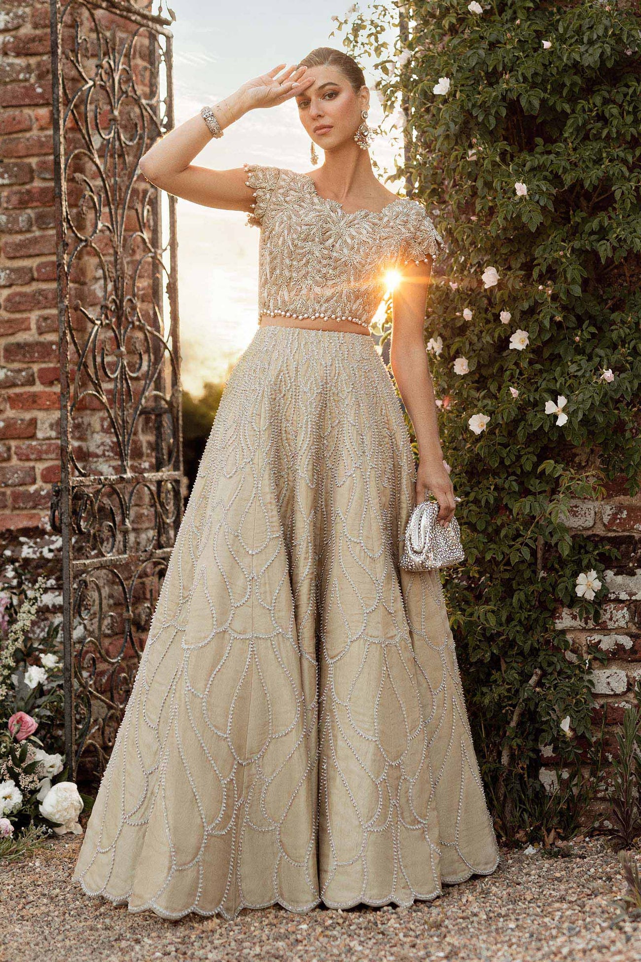 Half Payment Auriah | FX-893-125000