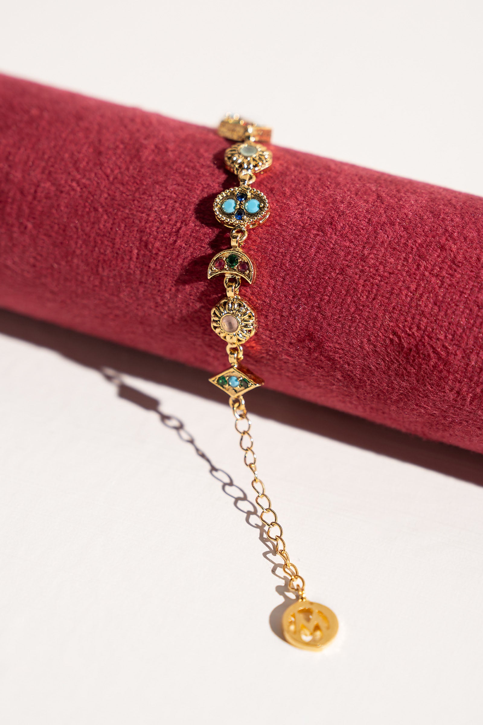 Nouris Bracelet