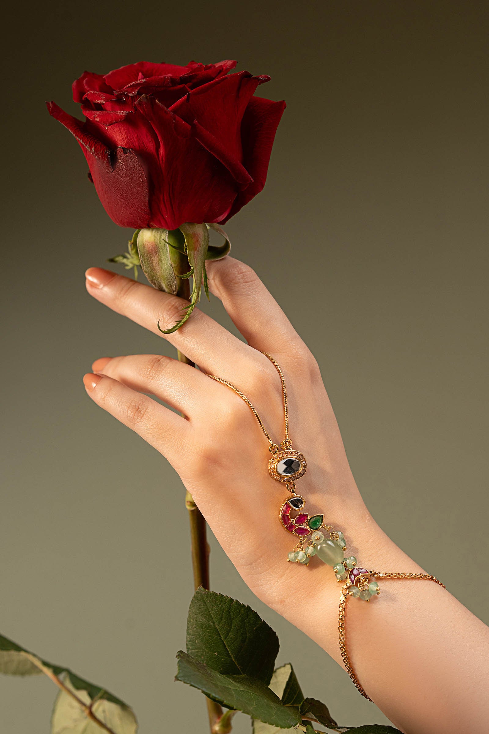 Nestil Bracelet