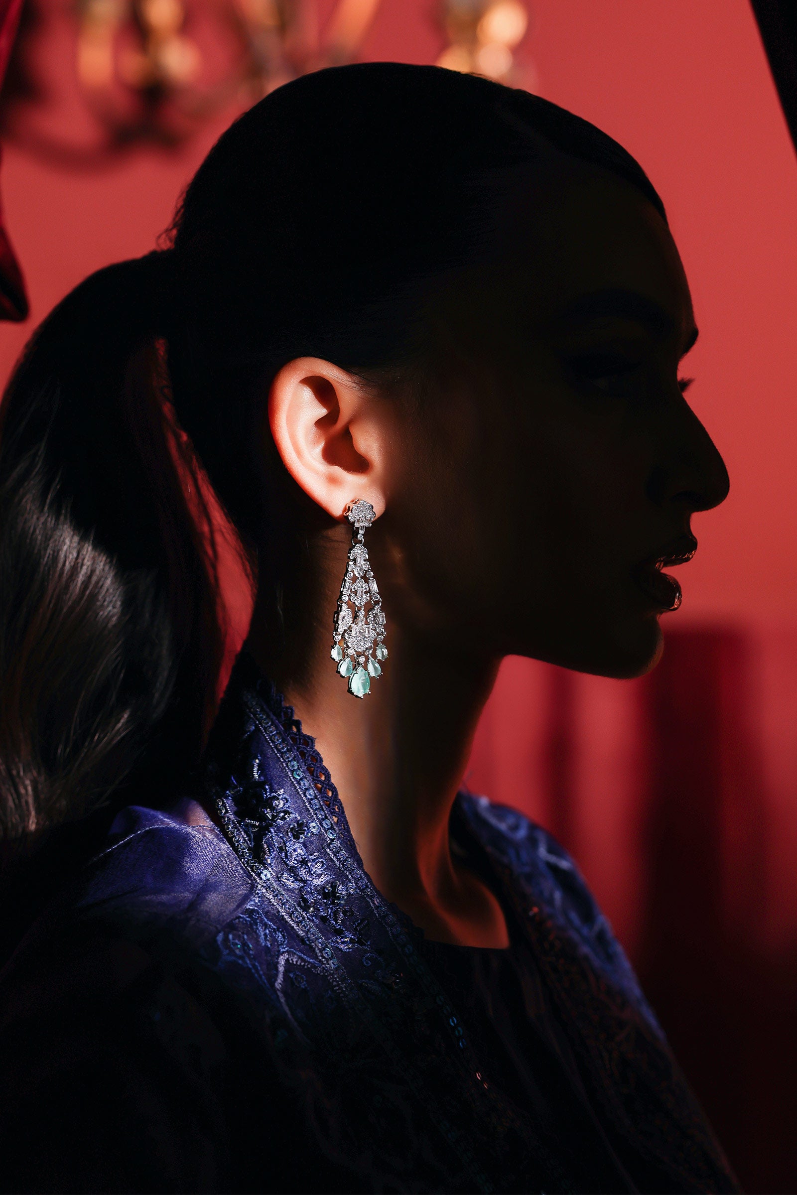 Vanta Earrings