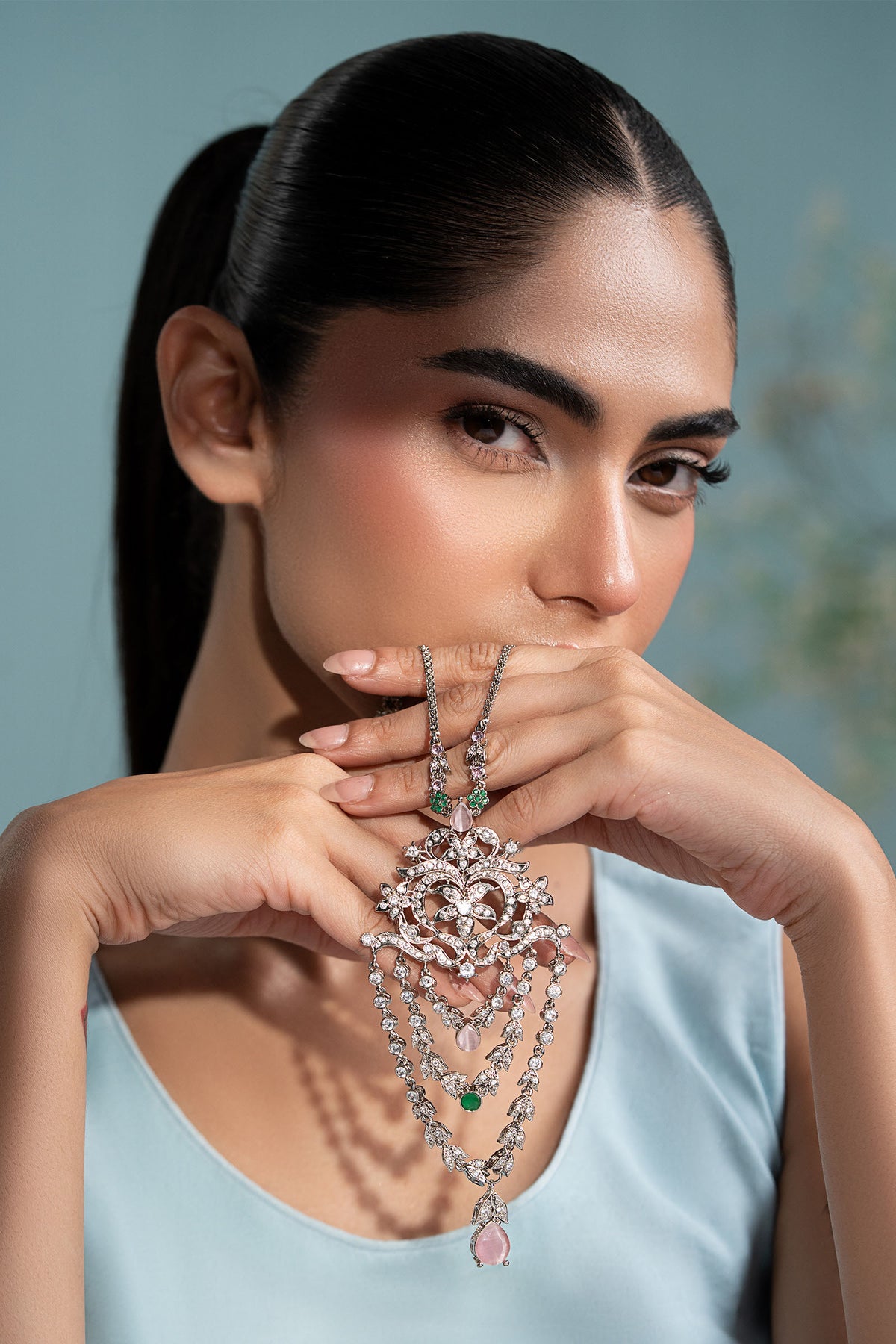 Udayna Pendant