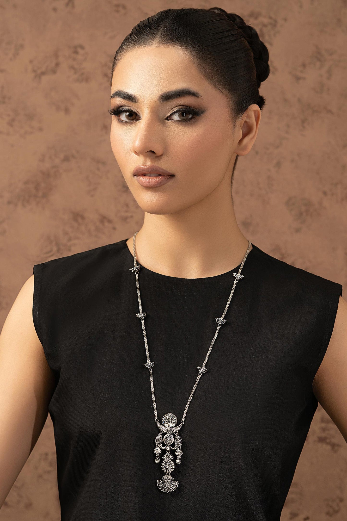 Noorina Pendant