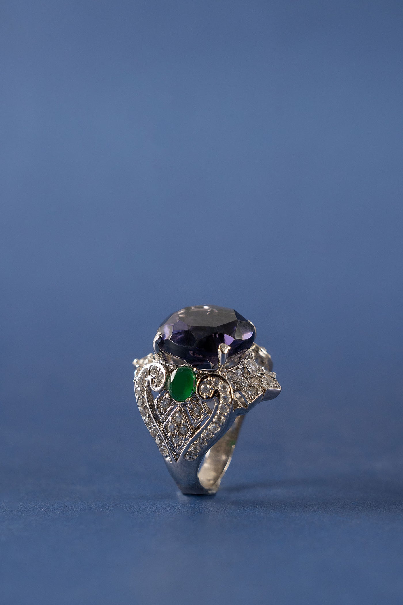 Noirvel Ring