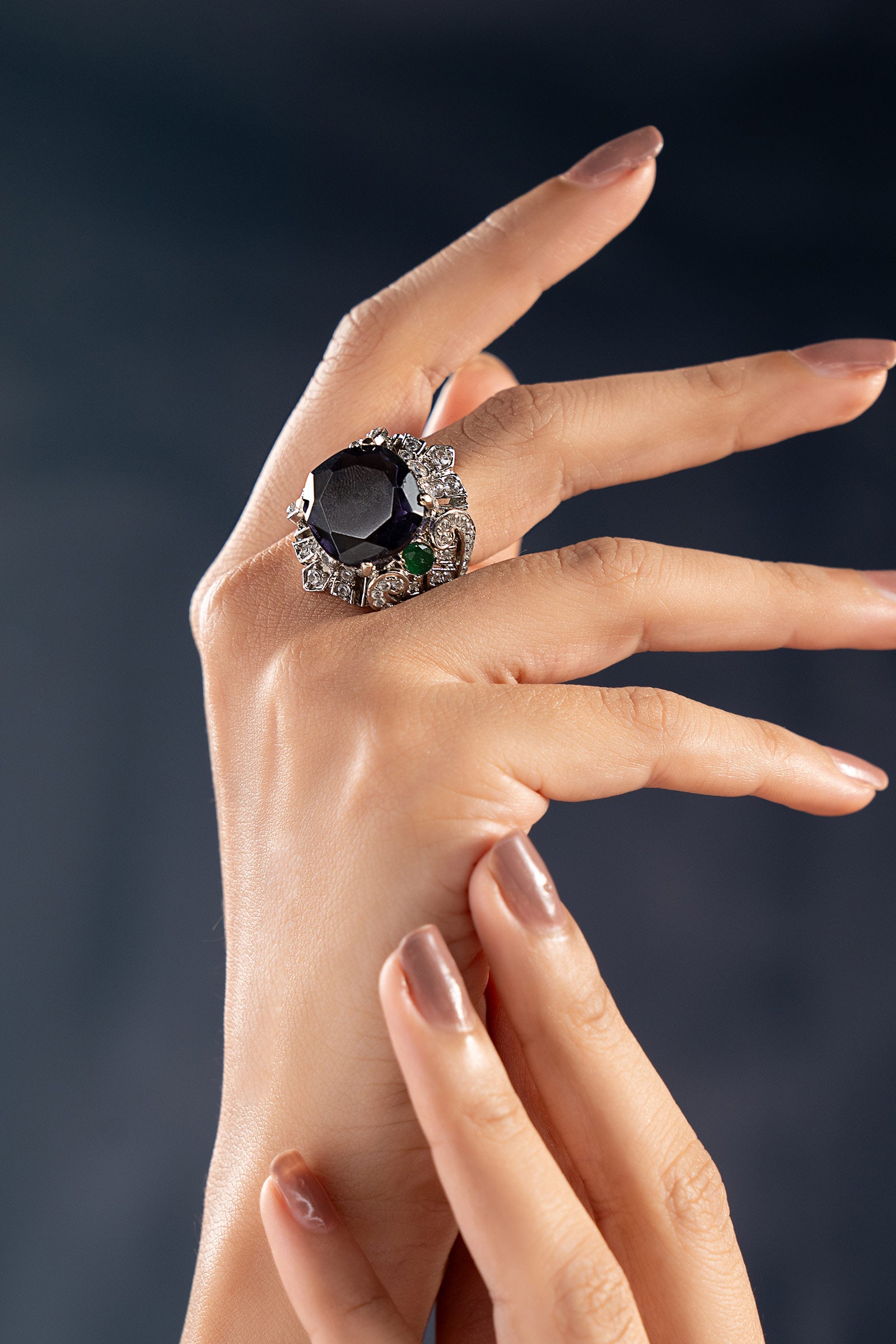 Noirvel Ring