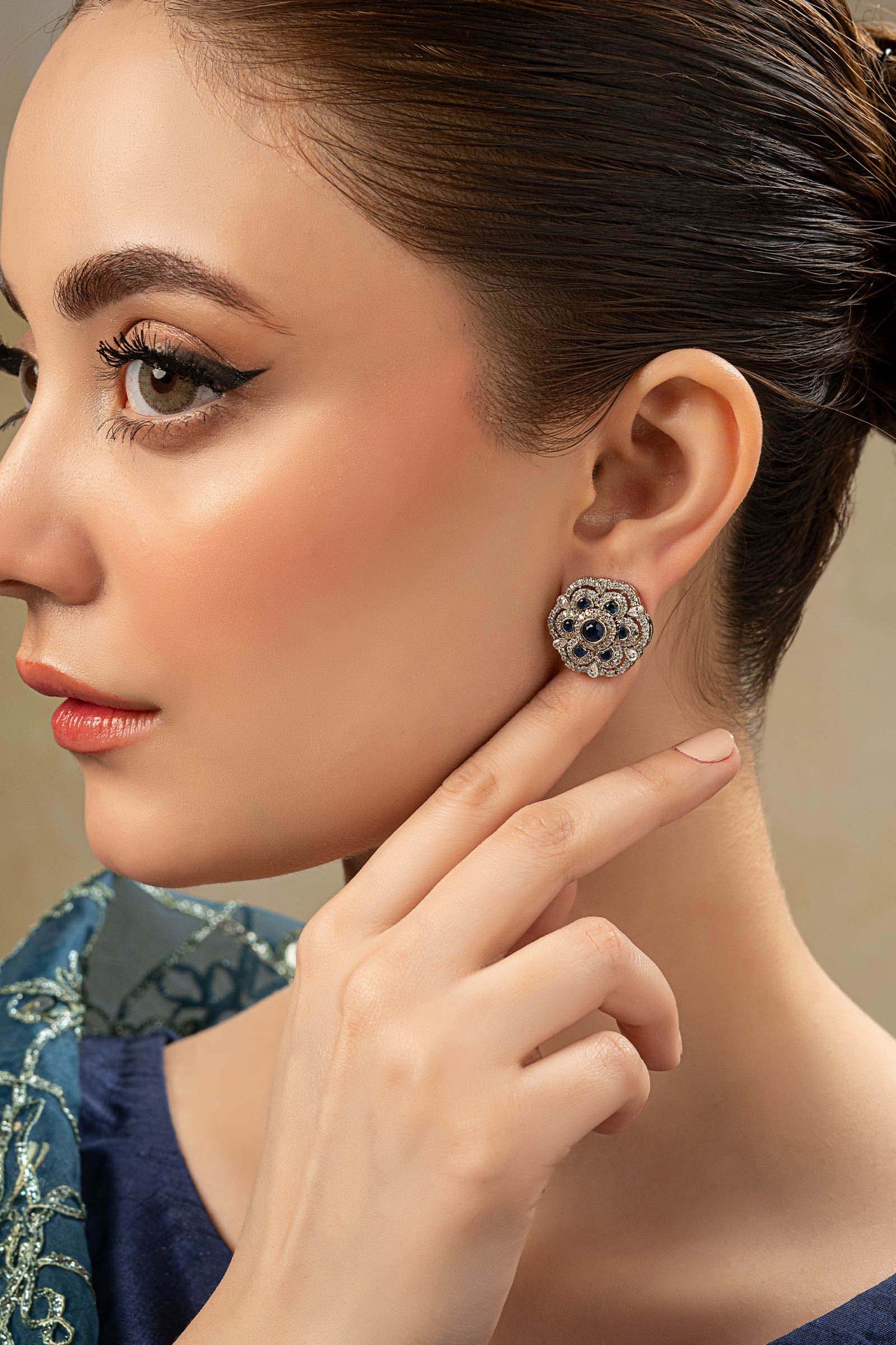 Florence Studs