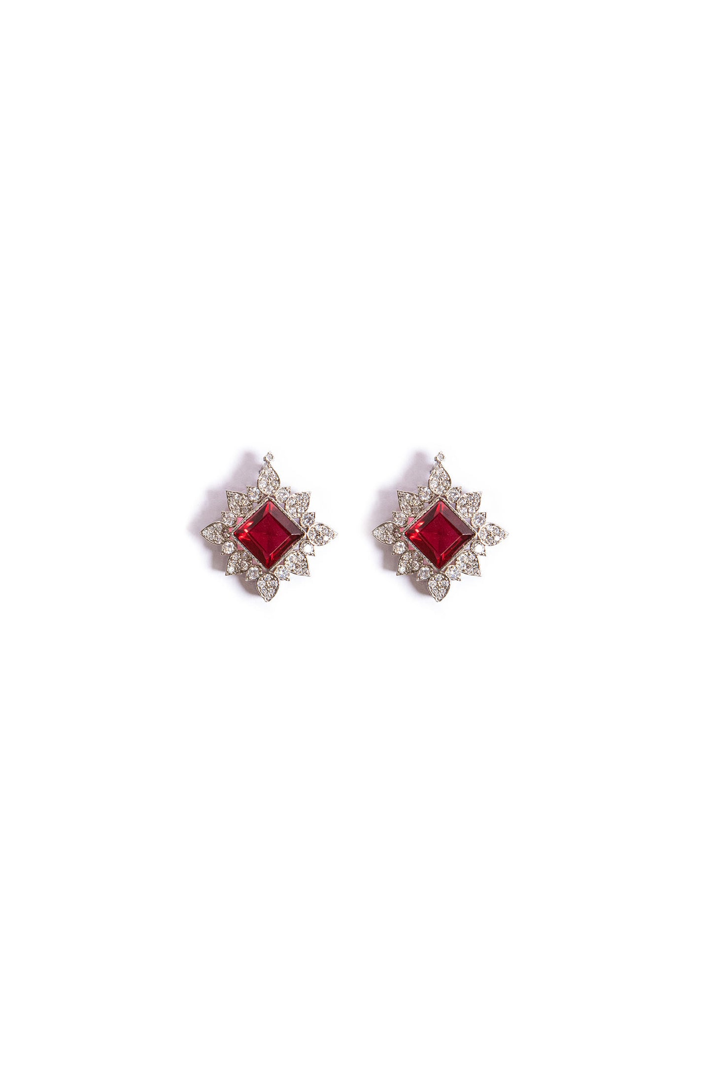 JSD-W23-01-Red Rhodolite