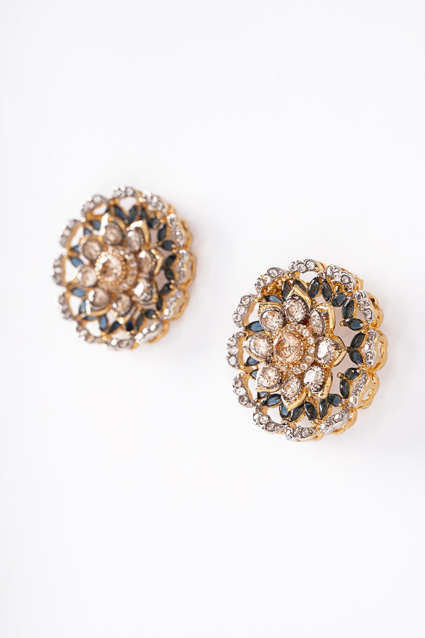 Riha Studs | JSD-EA25-01
