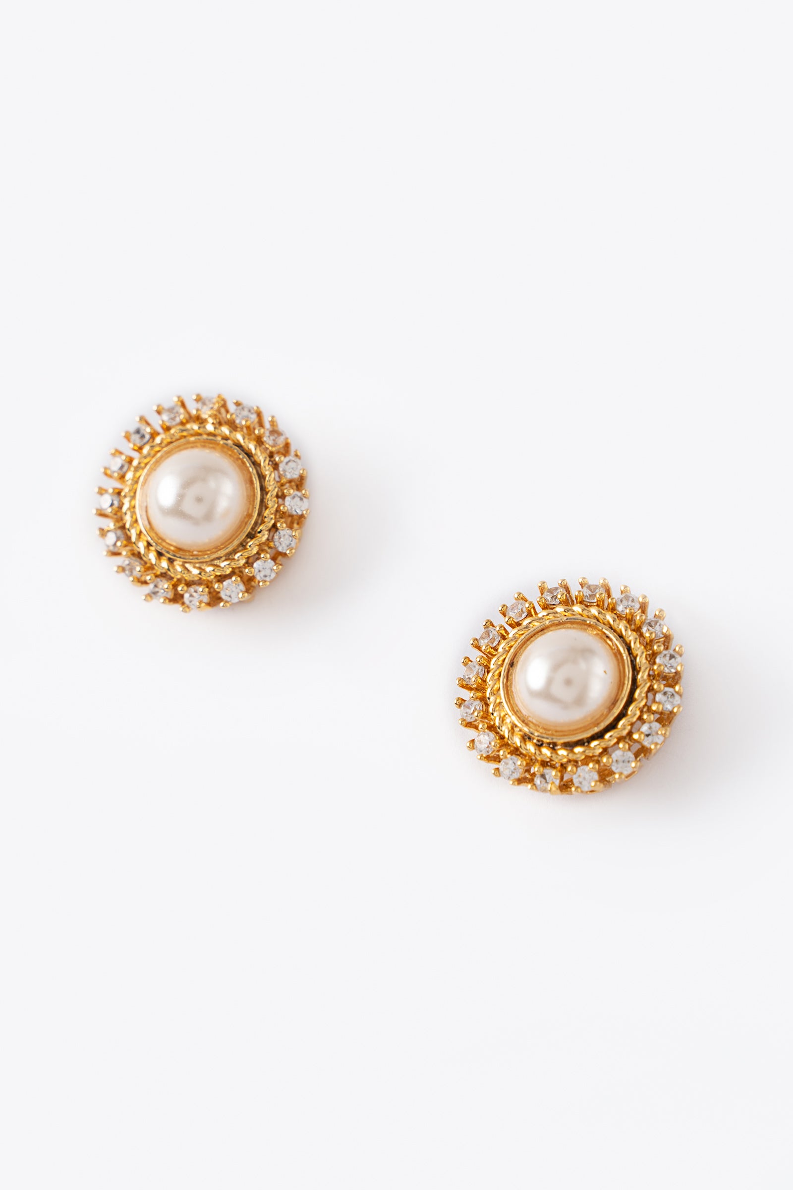Pearl Studs